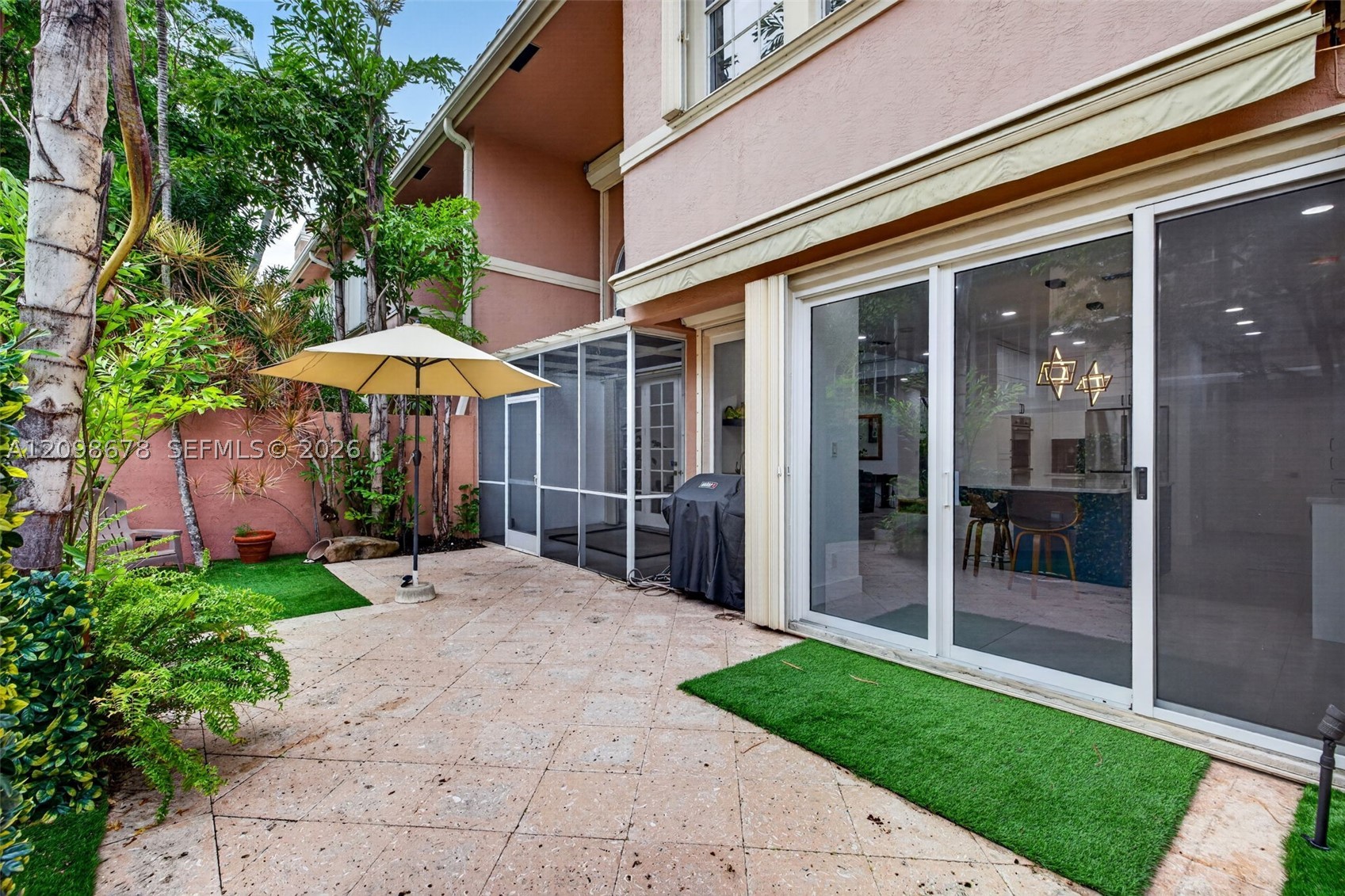 200 NE 14th Ave #6, Fort Lauderdale FL 33301