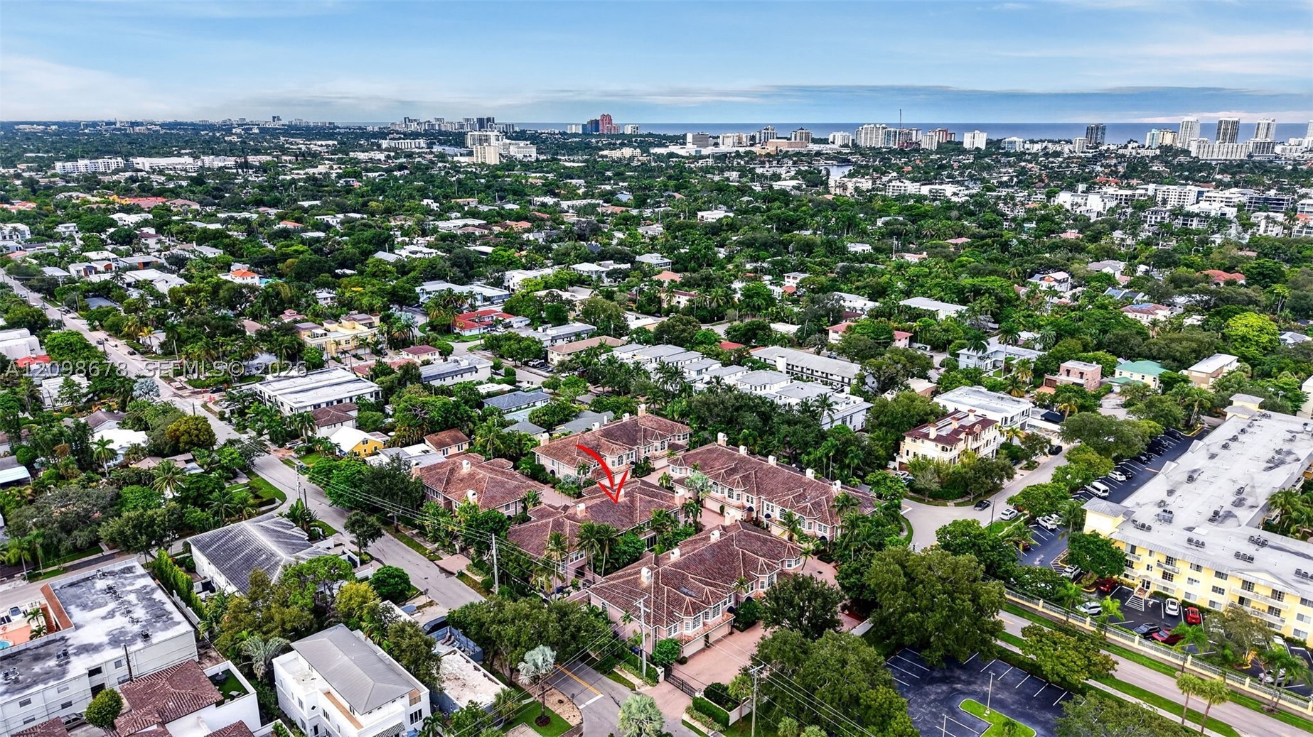 200 NE 14th Ave #6, Fort Lauderdale FL 33301