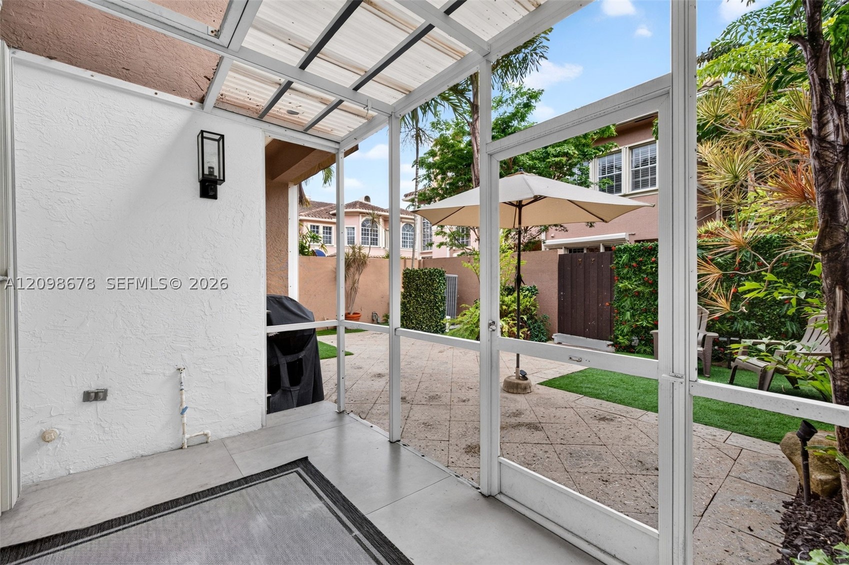 200 NE 14th Ave #6, Fort Lauderdale FL 33301