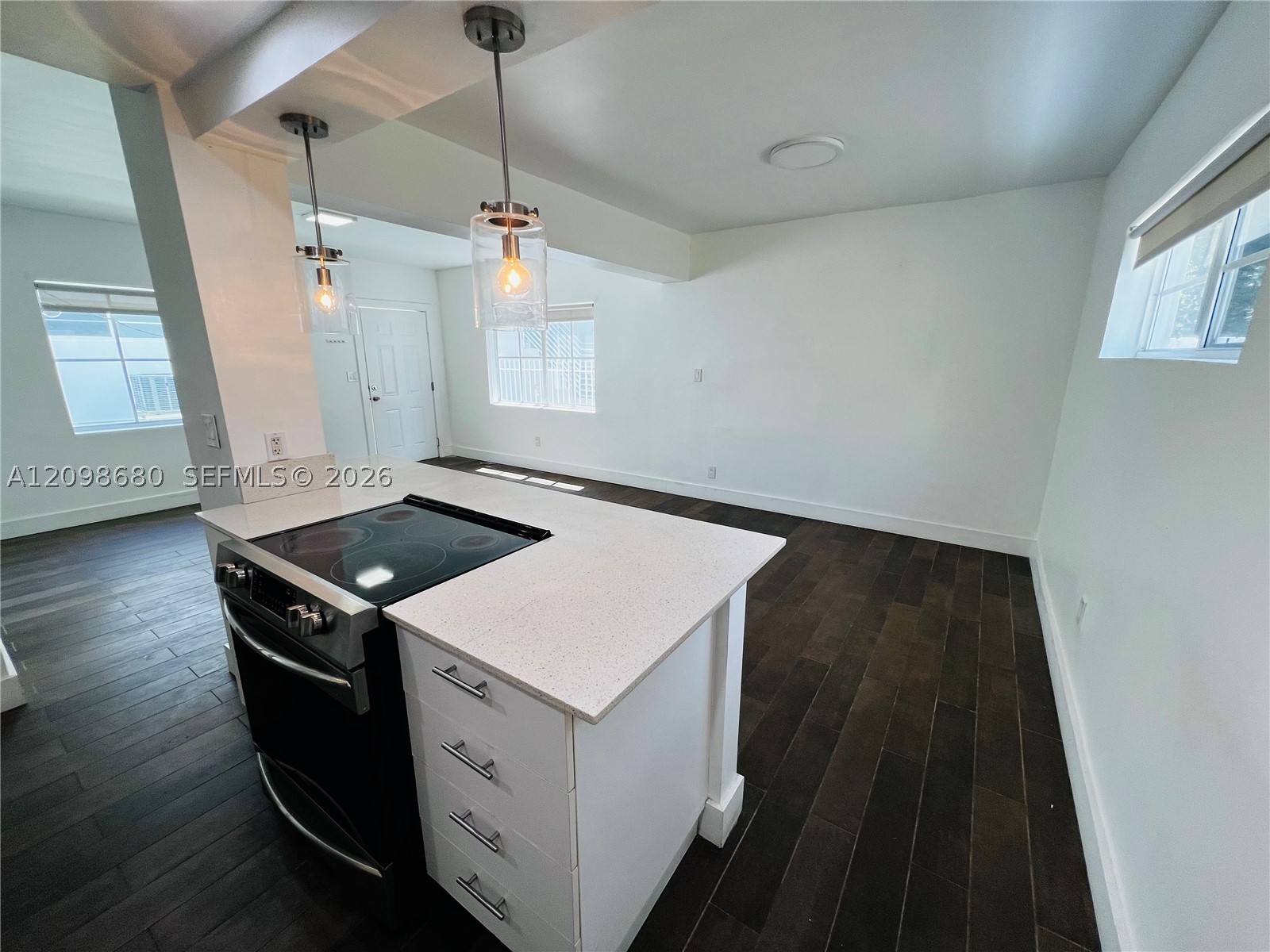 1001 Bay Dr #945, Miami Beach FL 33141