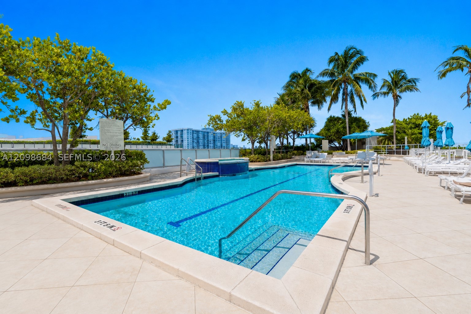 4401 Collins Ave #2612, Miami Beach FL 33140