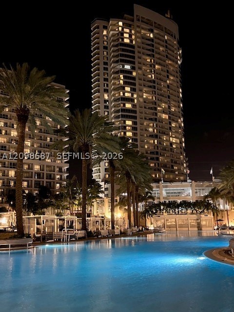 4401 Collins Ave #2610/2612, Miami Beach FL 33140