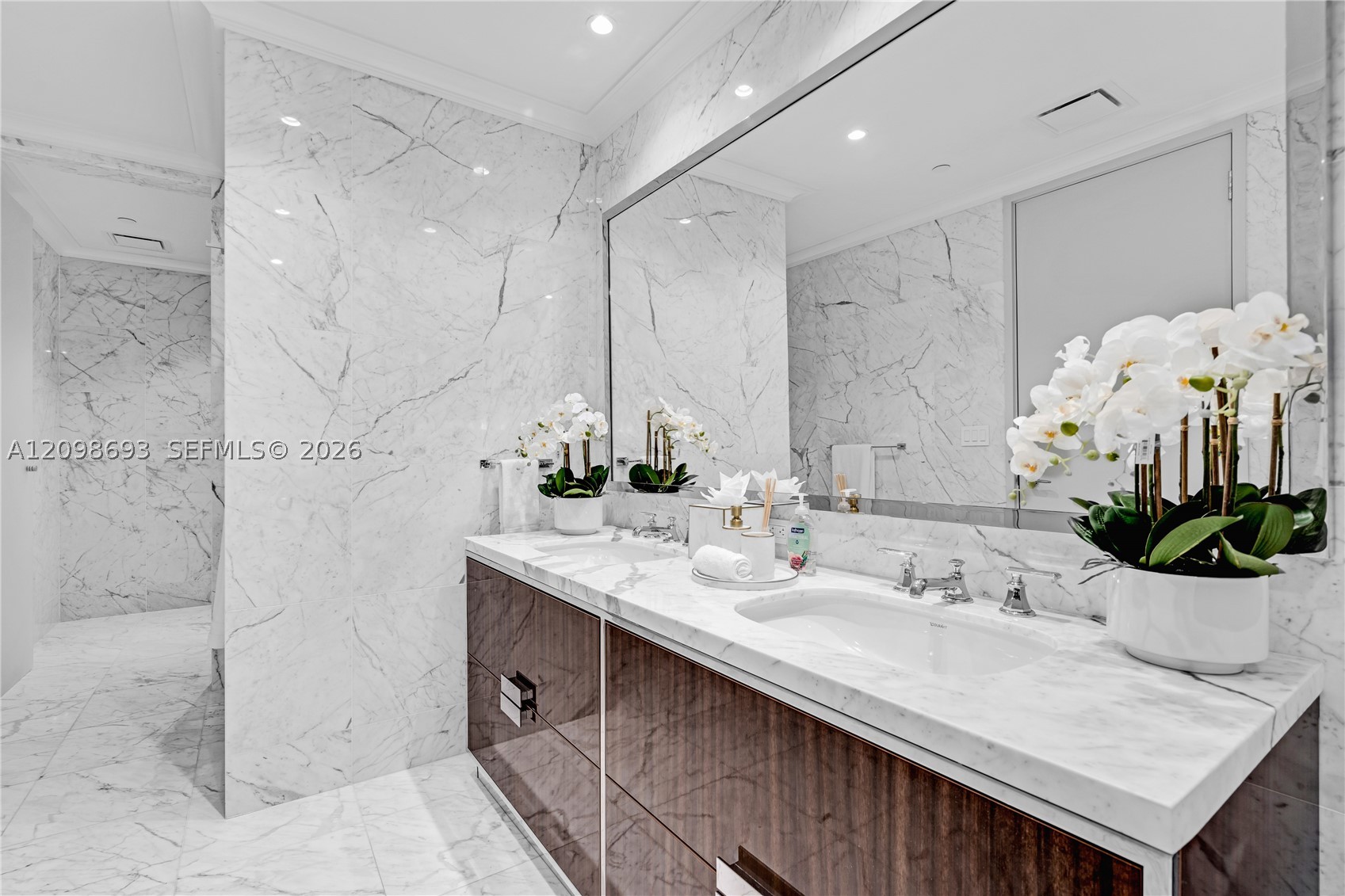 15701 Collins Ave #705, Sunny Isles Beach FL 33160