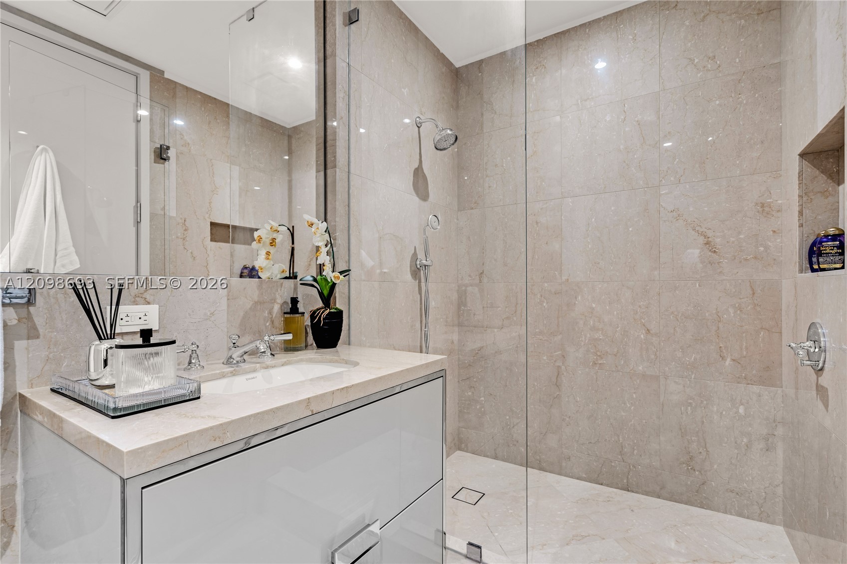 15701 Collins Ave #705, Sunny Isles Beach FL 33160