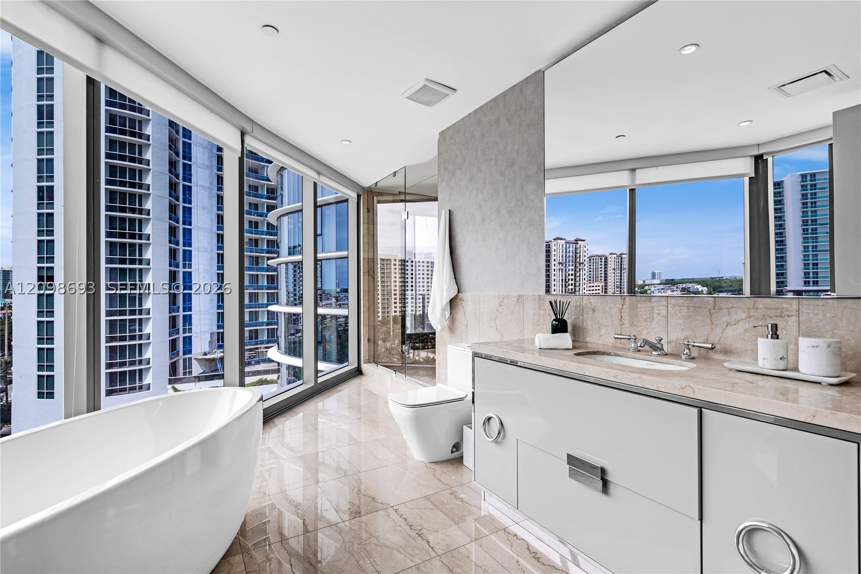 15701 Collins Ave #705, Sunny Isles Beach FL 33160