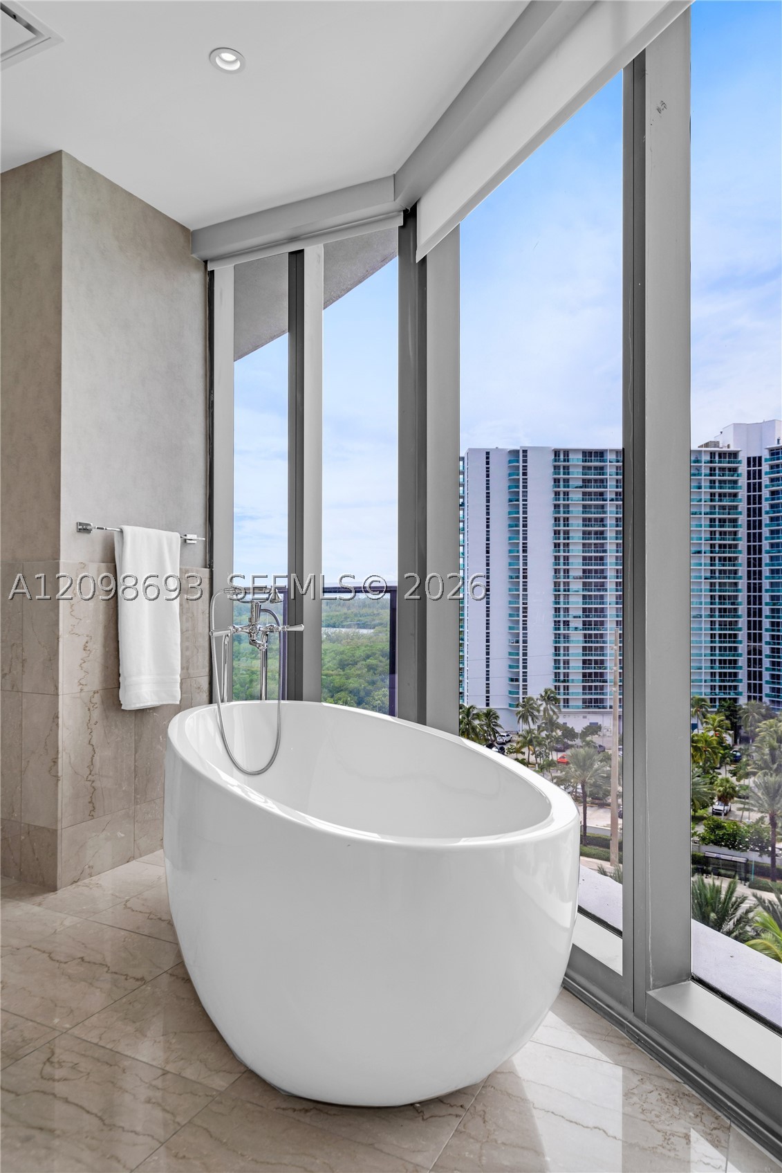 15701 Collins Ave #705, Sunny Isles Beach FL 33160