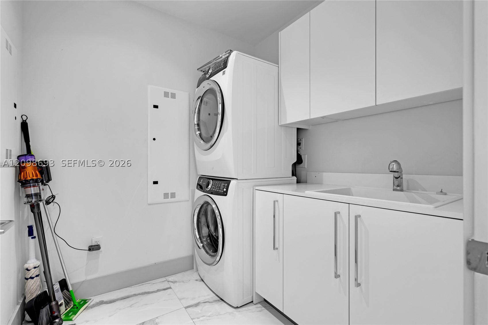 15701 Collins Ave #705, Sunny Isles Beach FL 33160