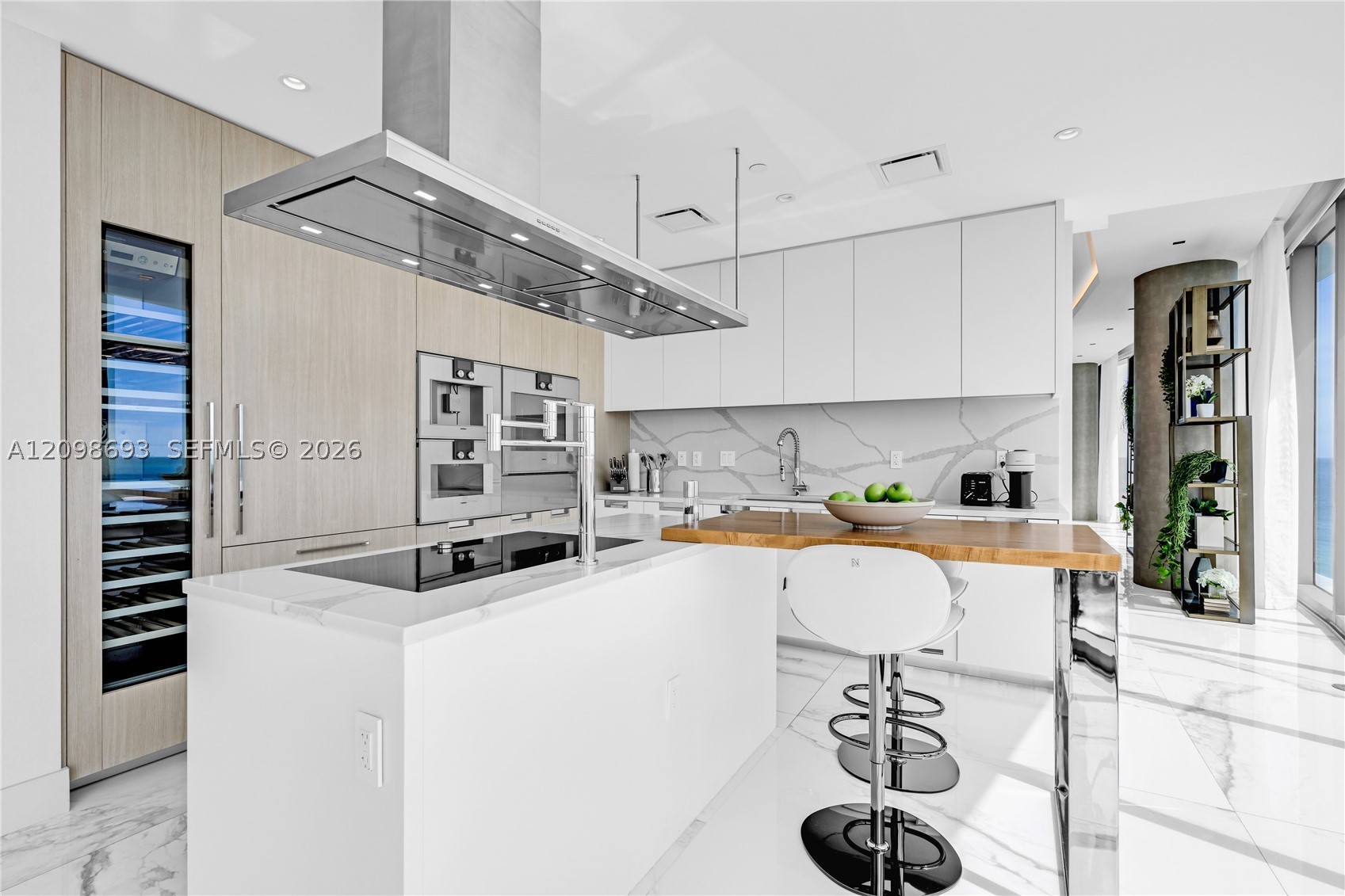 15701 Collins Ave #705, Sunny Isles Beach FL 33160