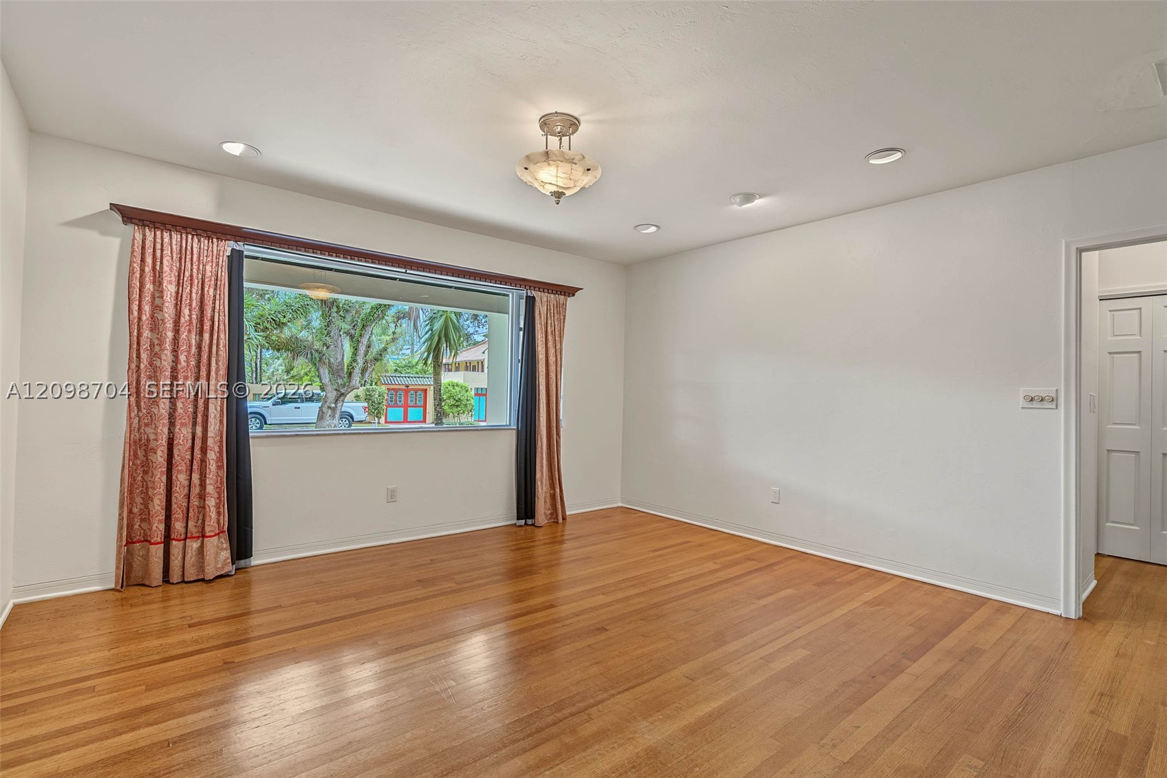 508 N Castania Ave, Coral Gables FL 33146