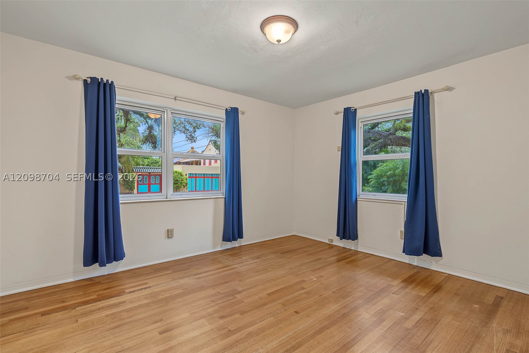 508 N Castania Ave, Coral Gables FL 33146