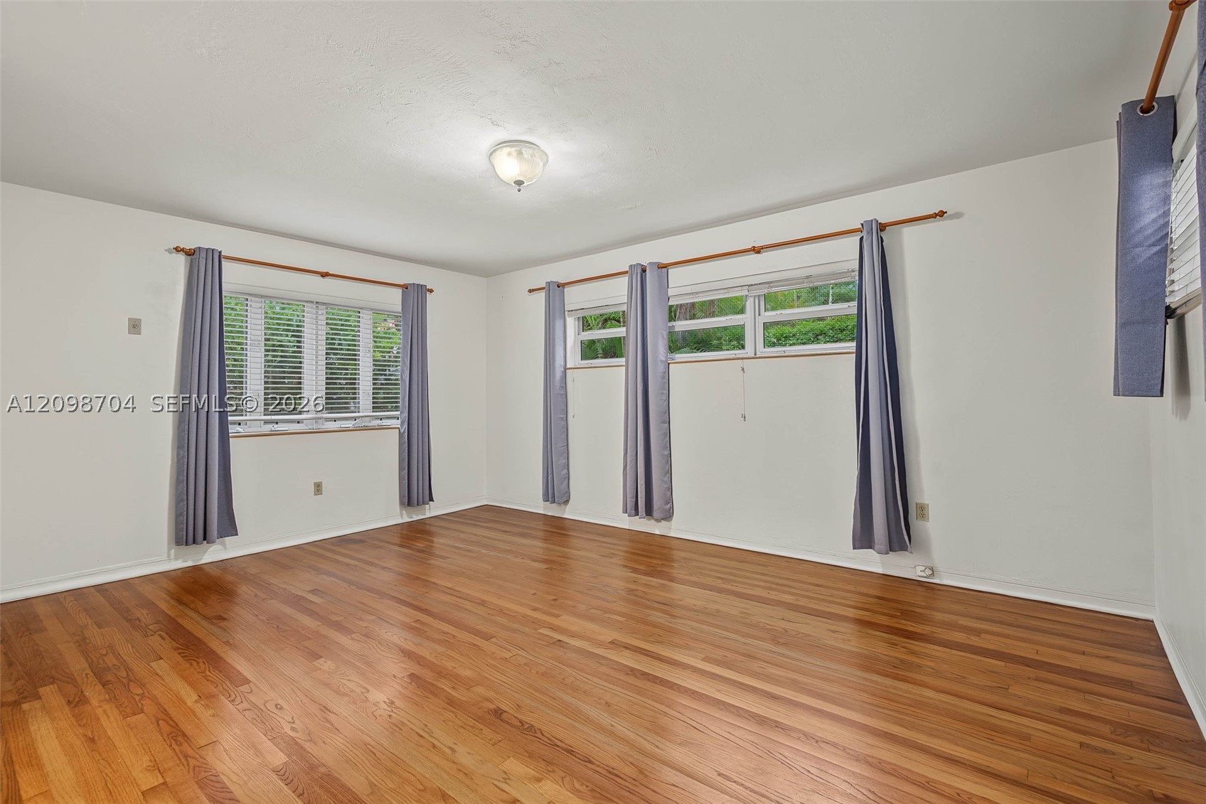 508 N Castania Ave, Coral Gables FL 33146