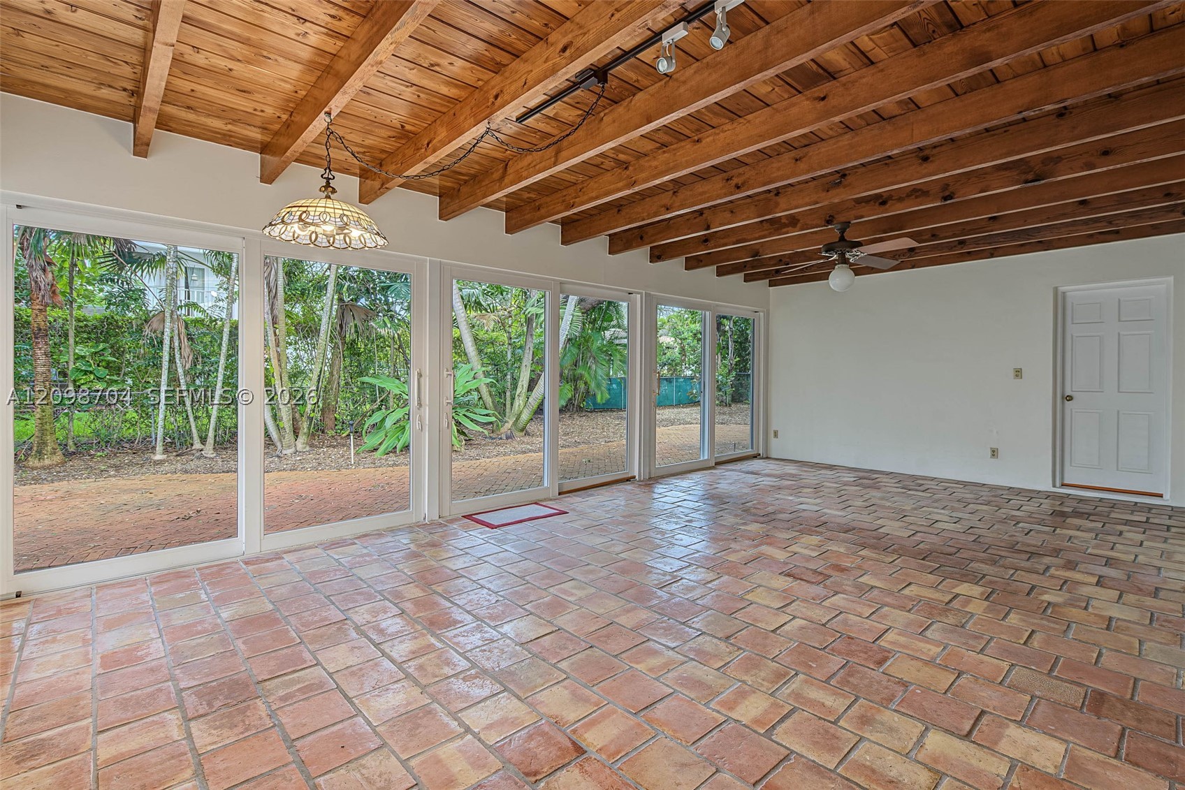508 N Castania Ave, Coral Gables FL 33146
