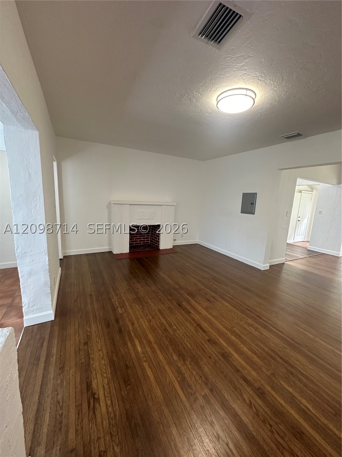 711 SW 39th Ave, Miami FL 33134