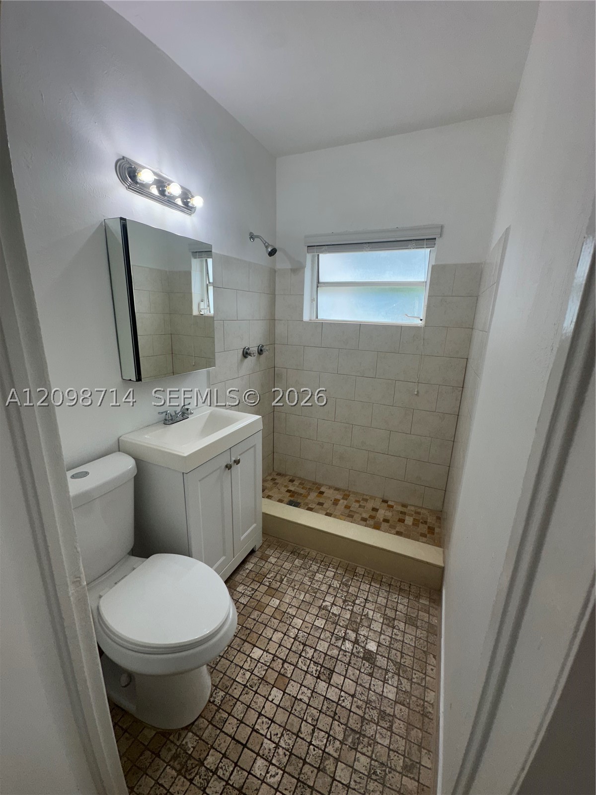 711 SW 39th Ave, Miami FL 33134