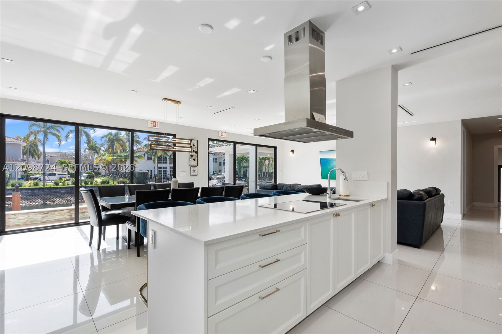 850 Washington St, Hollywood FL 33019