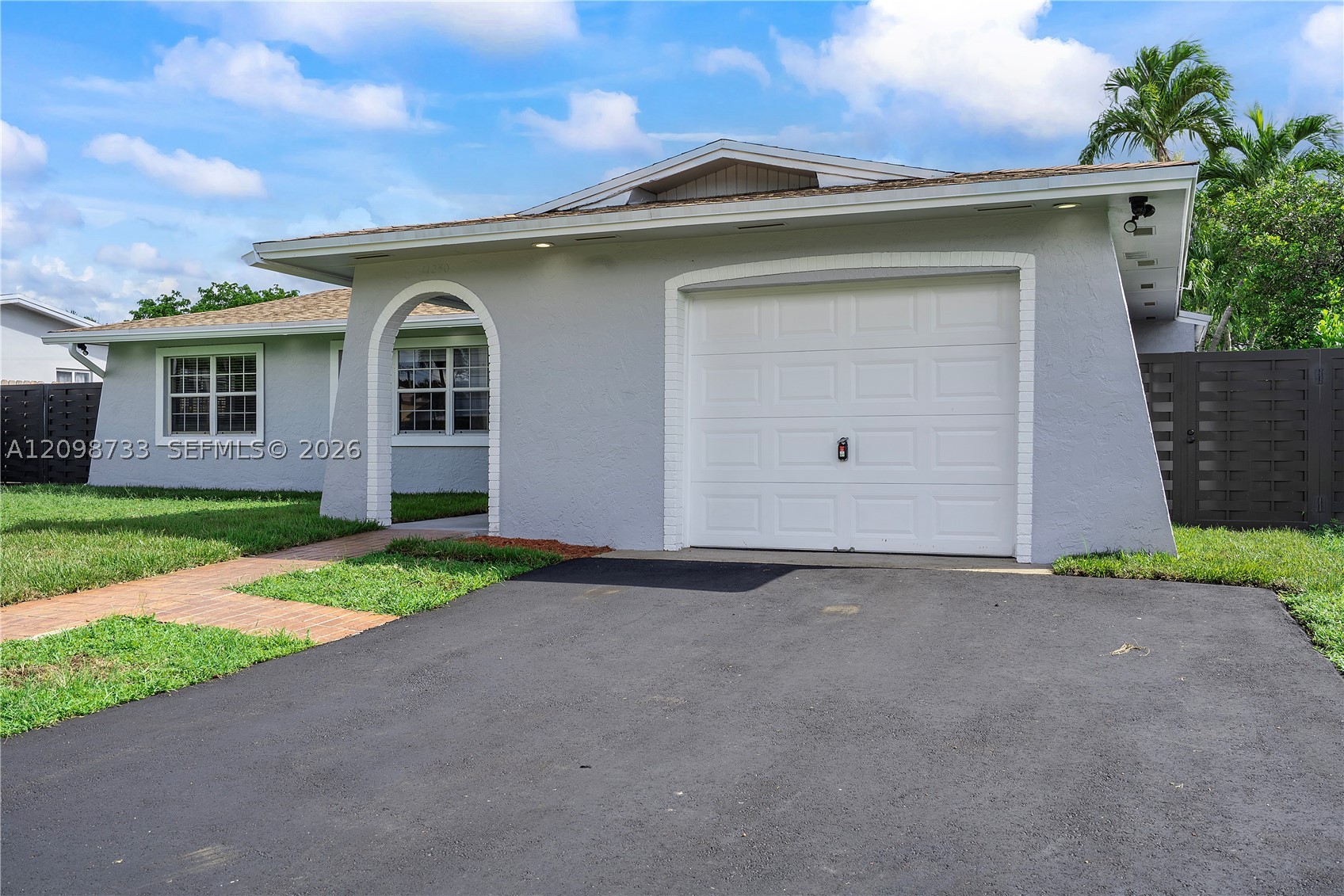 11240 Sheridan St #11240, Pembroke Pines FL 33026