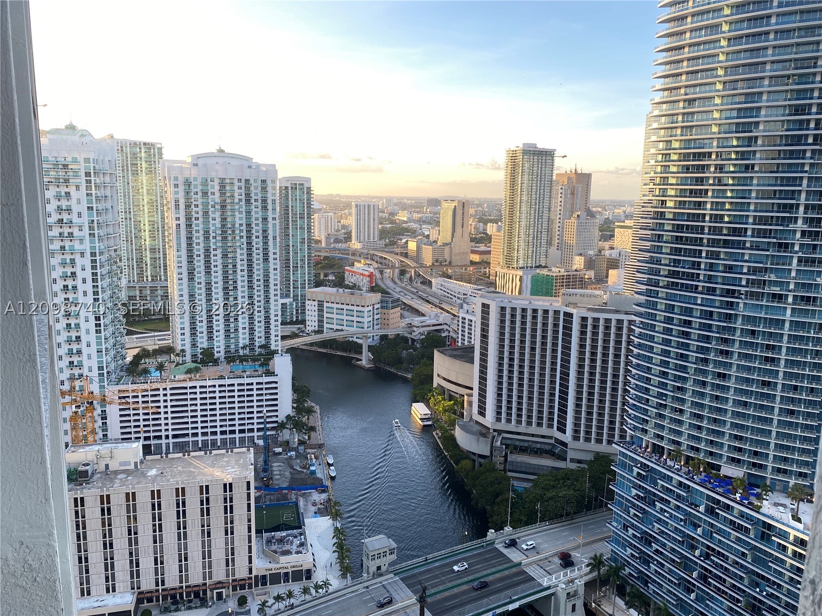 475 BRICKELL AV #3808, Miami FL 33131