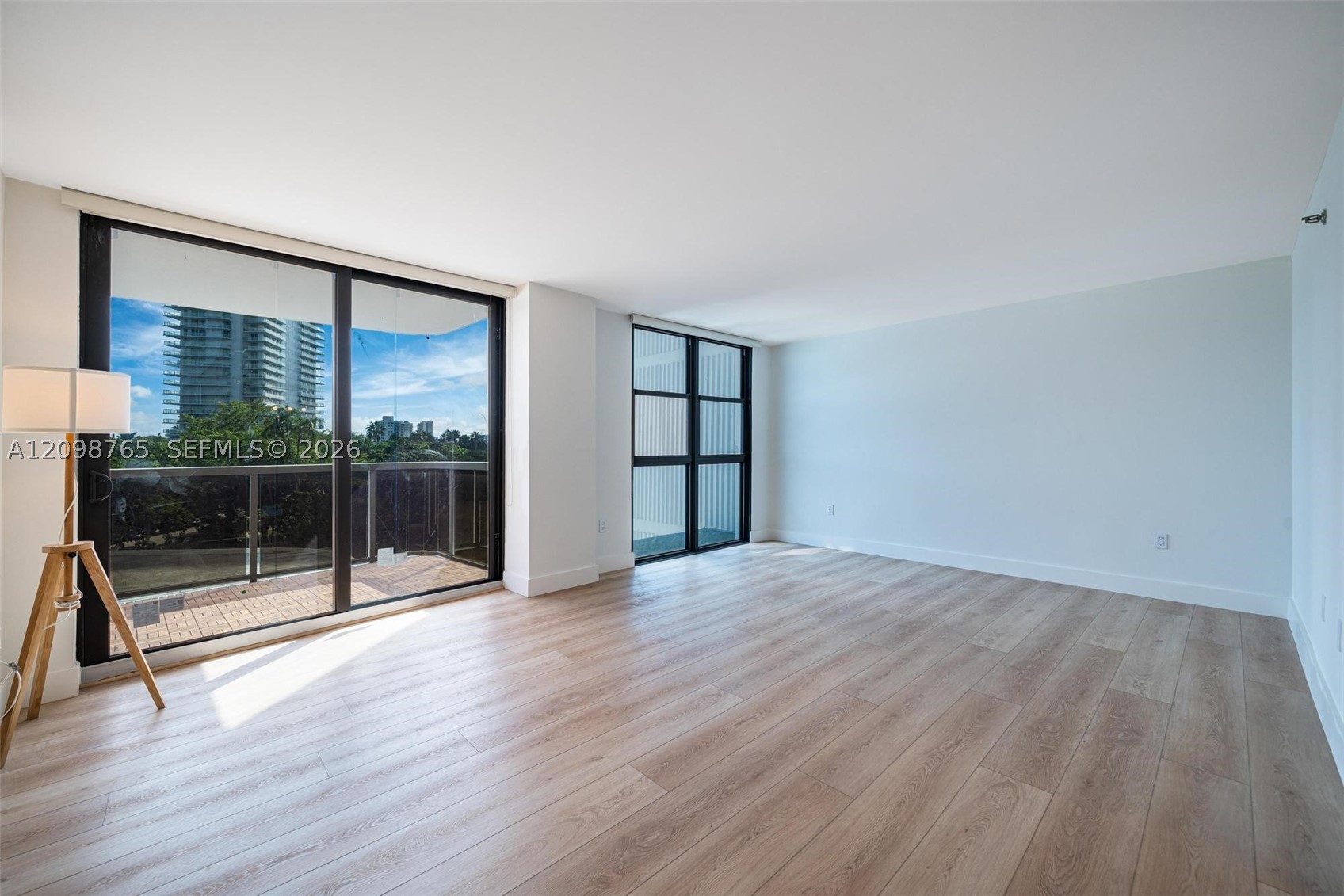 9 Island Ave #414, Miami Beach FL 33139