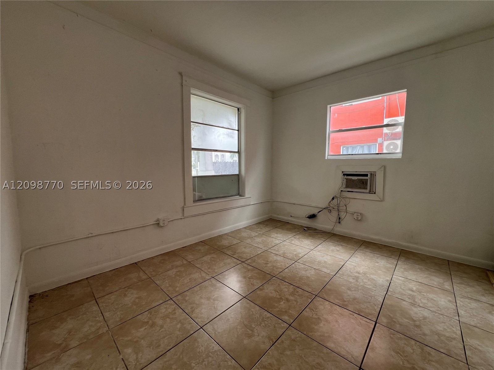 430 SW 3rd St #1, Miami FL 33130