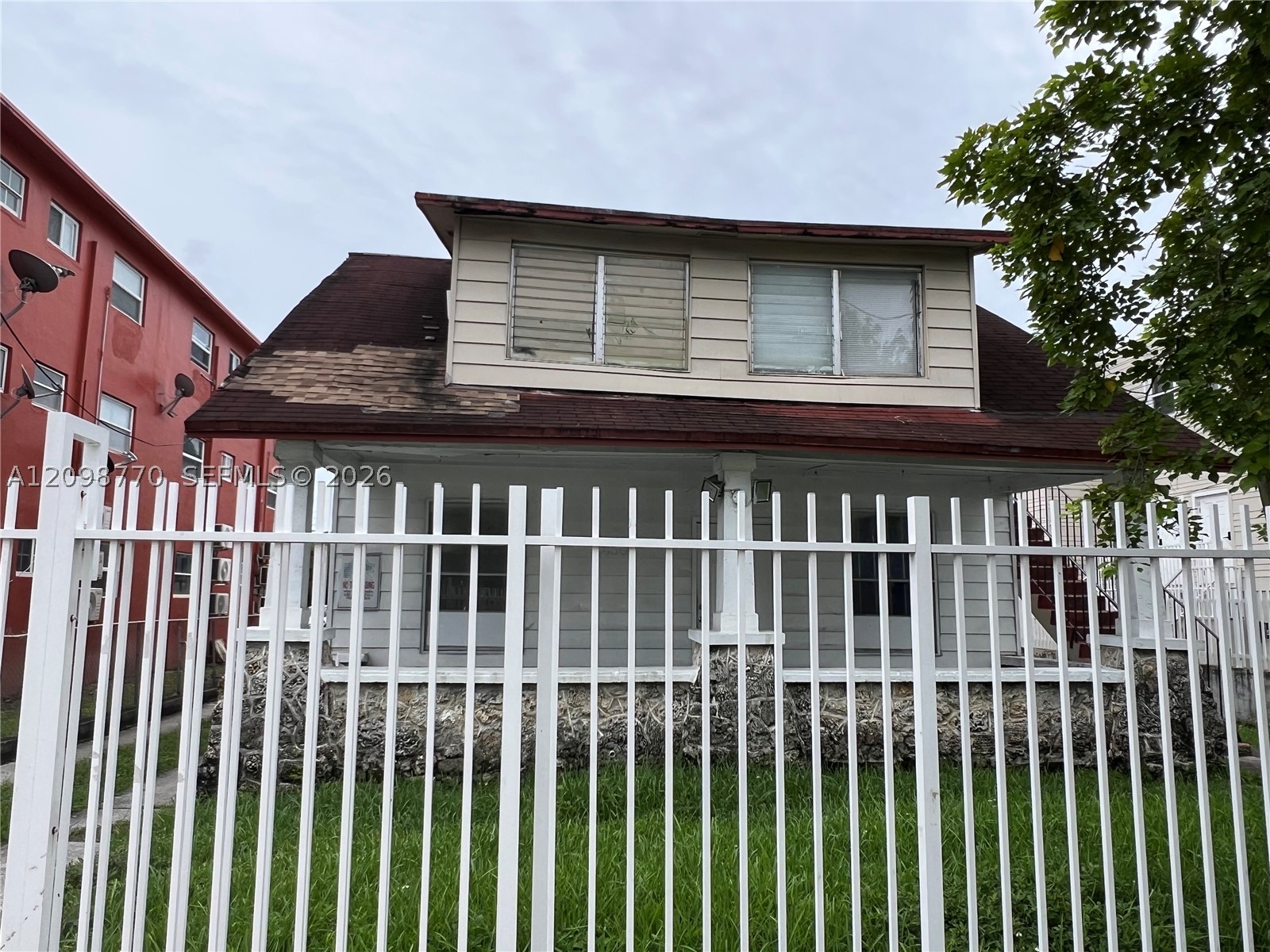 430 SW 3rd St #1, Miami FL 33130