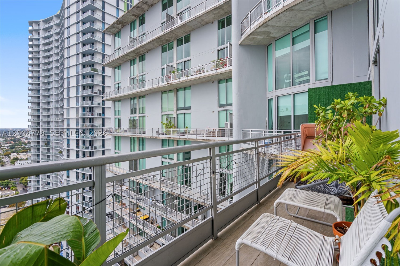 690 SW 1st Ct #3124, Miami FL 33130