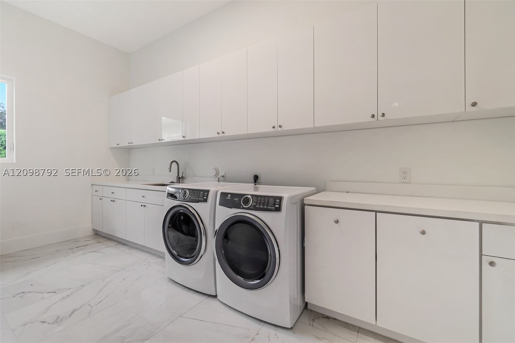 11701 SW 69 Ct, Pinecrest FL 33156