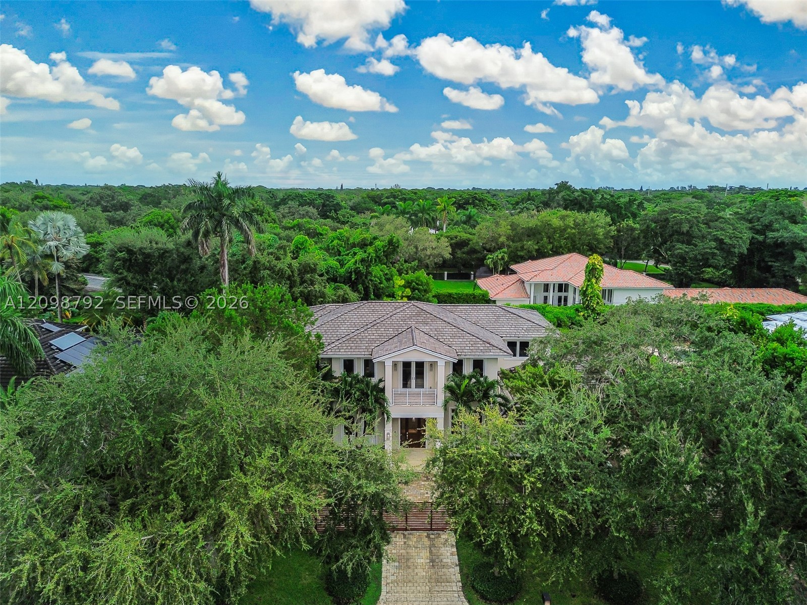 11701 SW 69 Ct, Pinecrest FL 33156