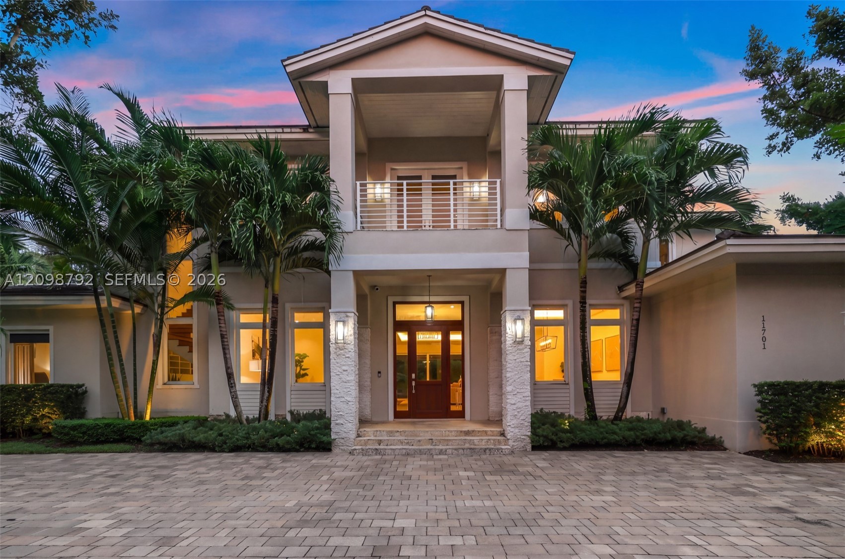 11701 SW 69 Ct, Pinecrest FL 33156