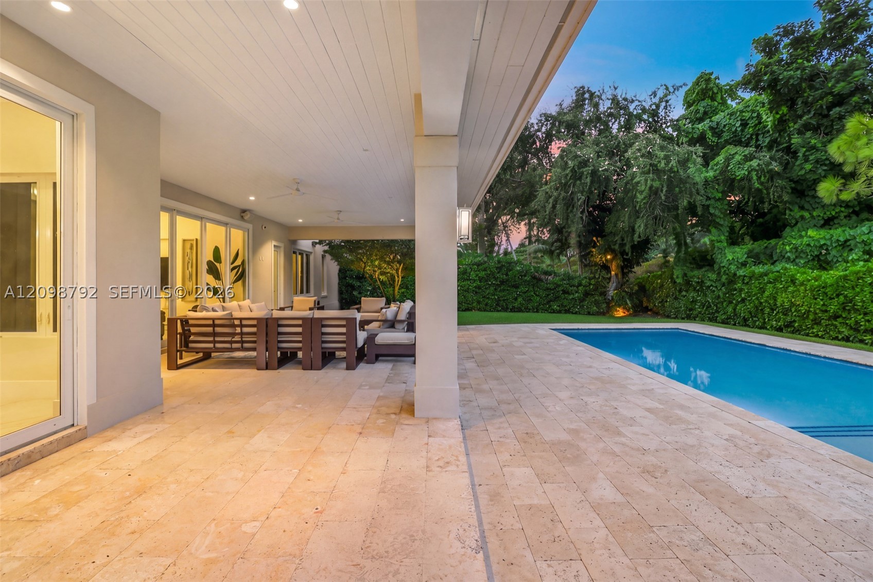 11701 SW 69 Ct, Pinecrest FL 33156