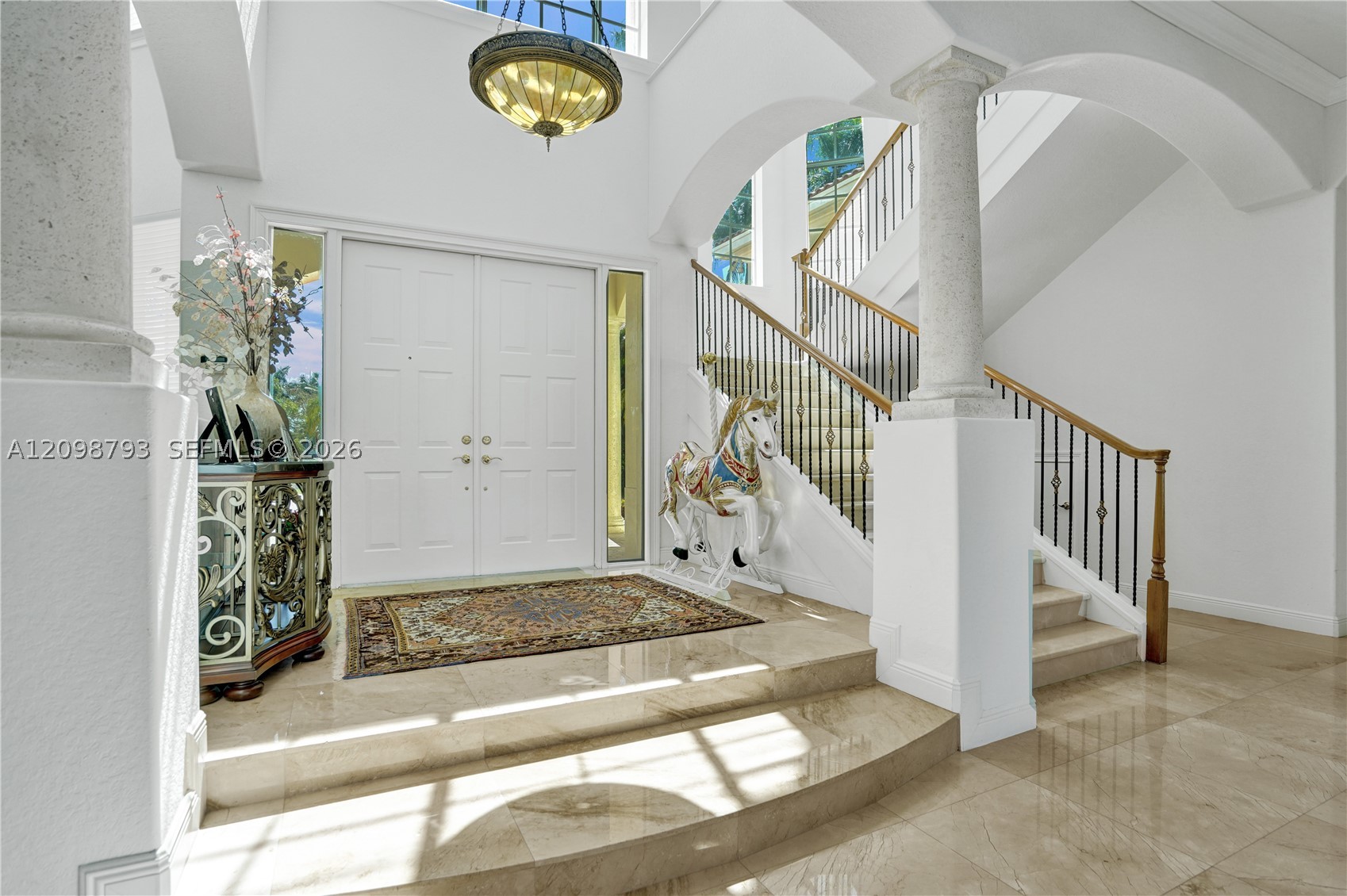 1130 Harbor Ct, Hollywood FL 33019