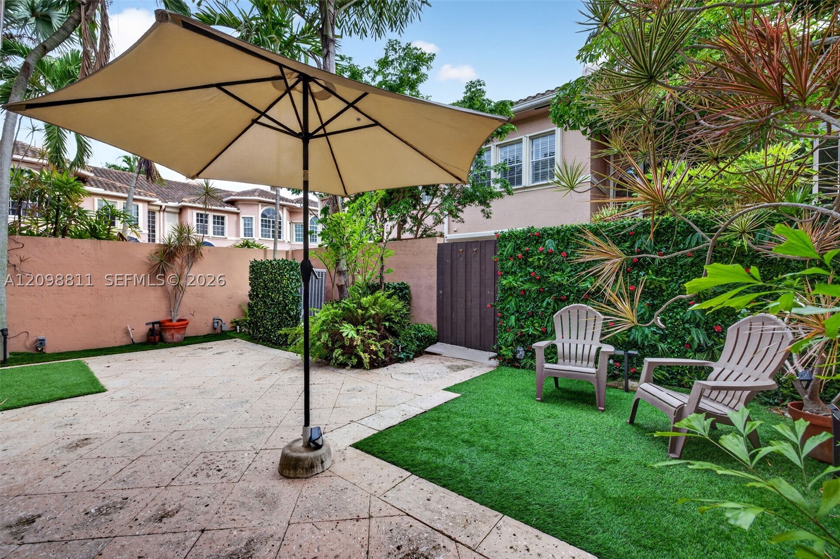 200 NE 14th Ave #6, Fort Lauderdale FL 33301