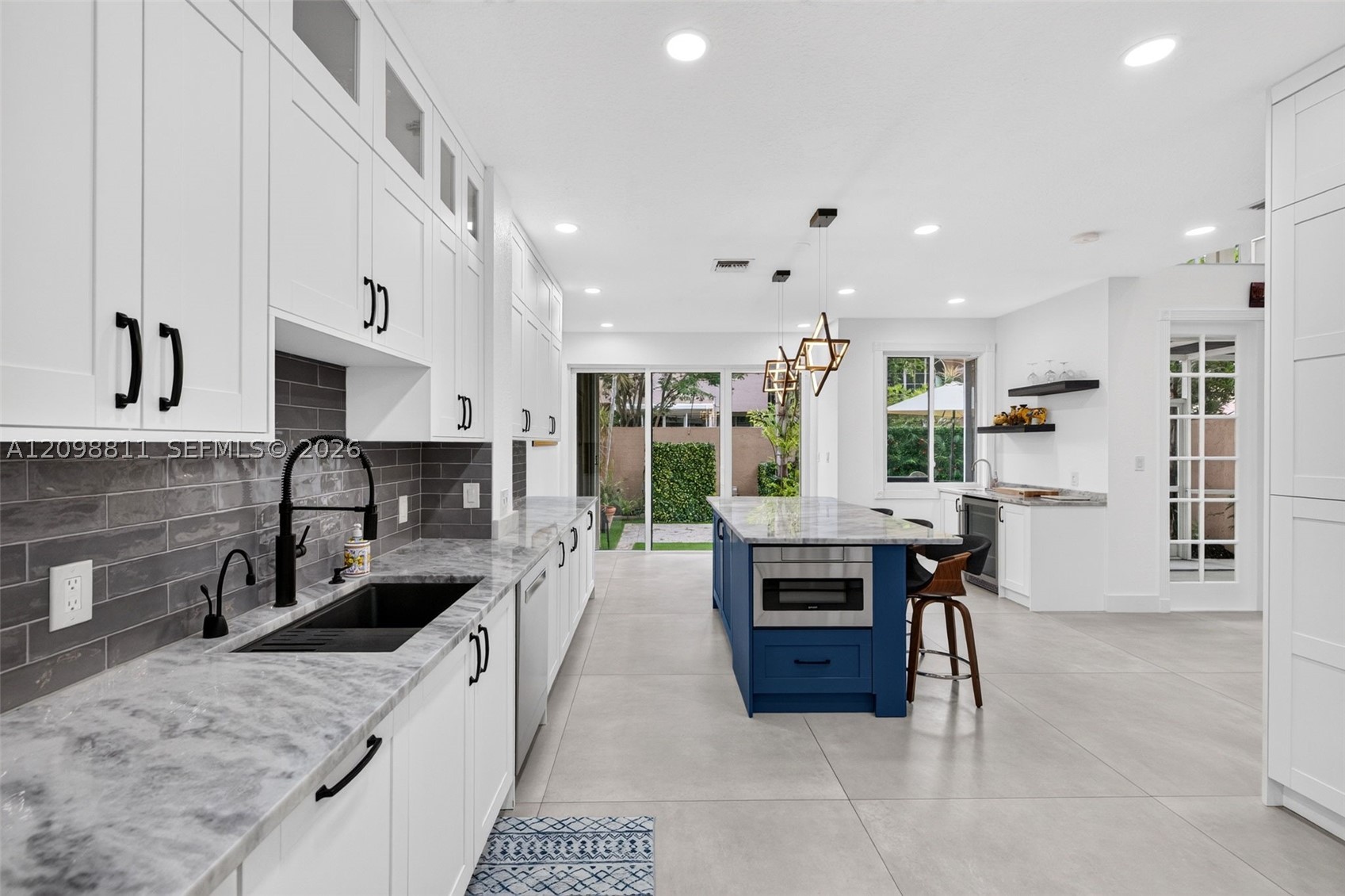 200 NE 14th Ave #6, Fort Lauderdale FL 33301