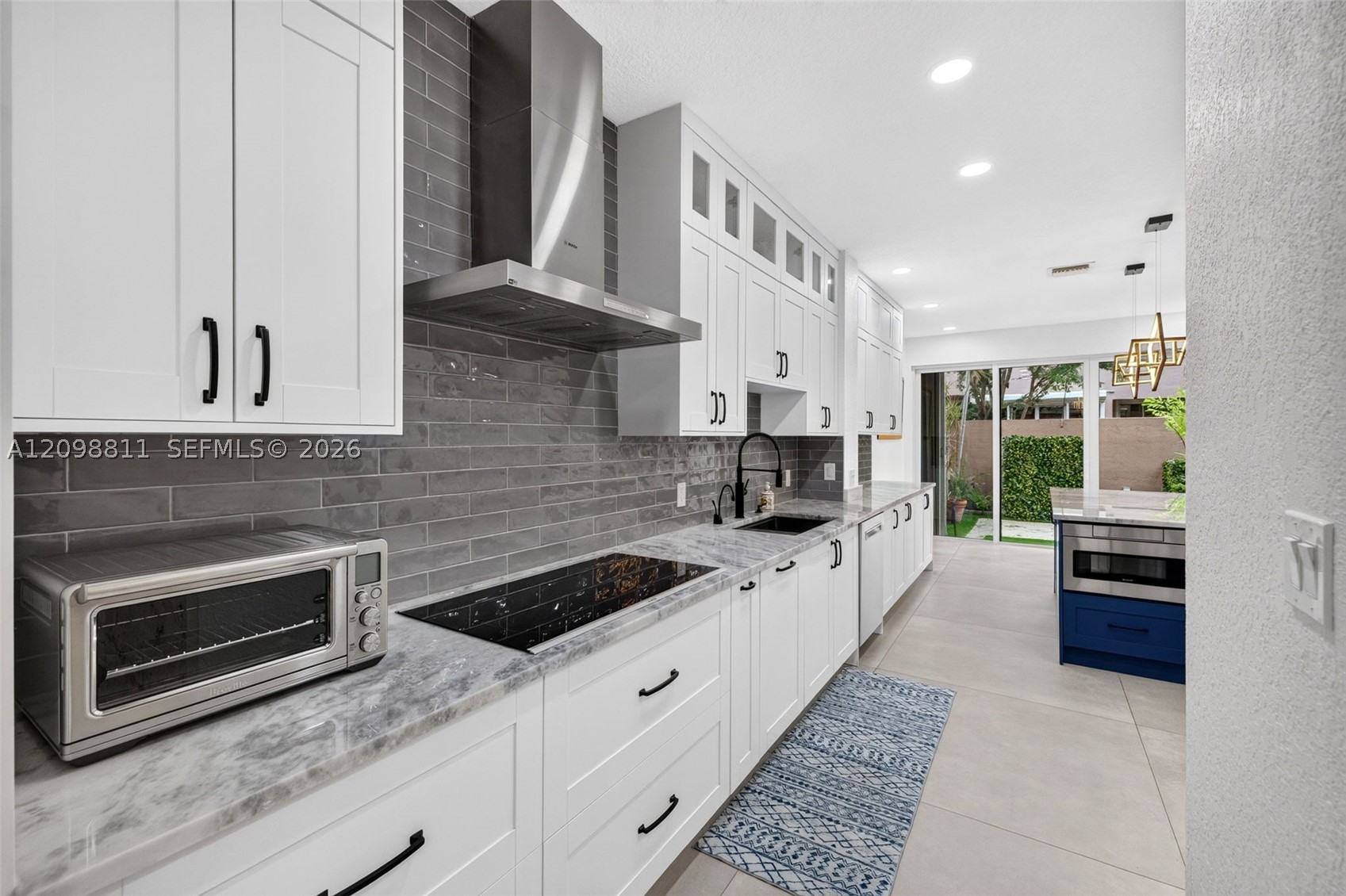 200 NE 14th Ave #6, Fort Lauderdale FL 33301