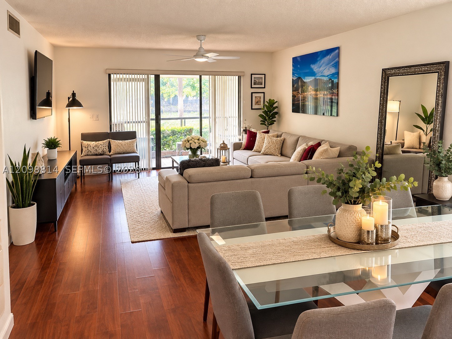 341 Lakeview Dr #104, Weston FL 33326
