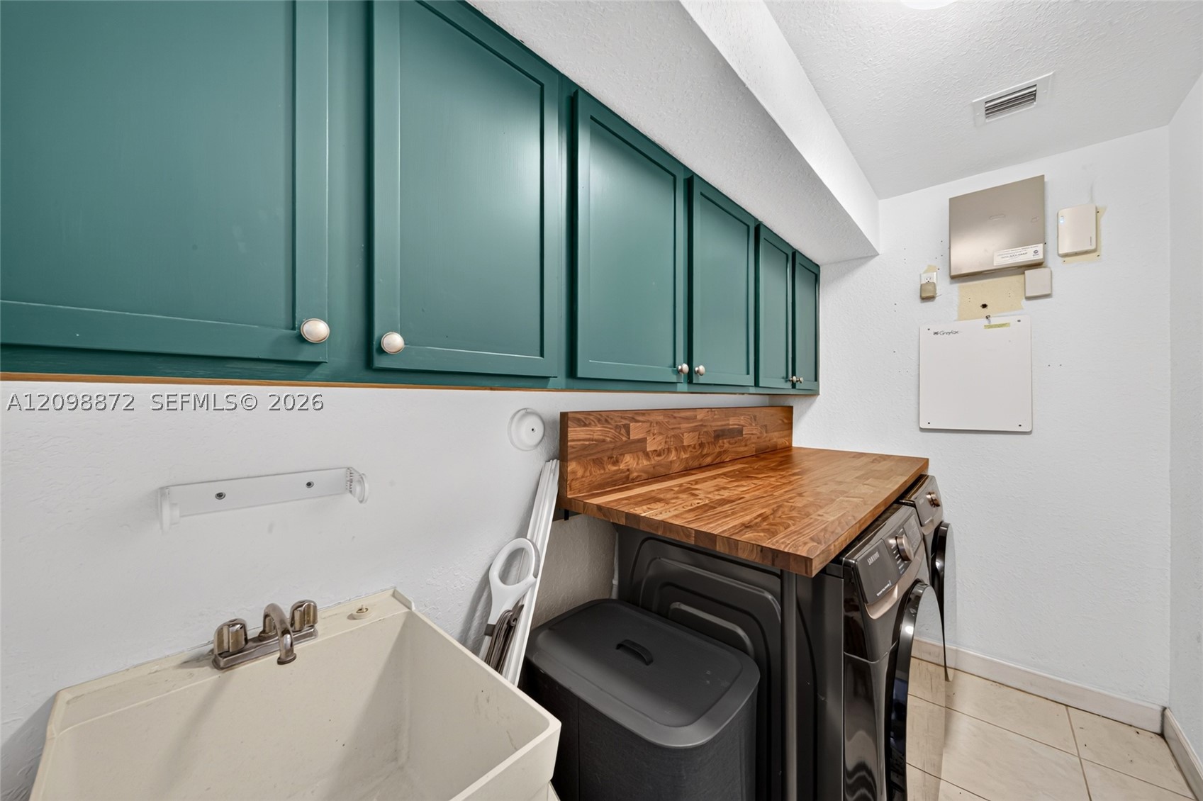 7876 SW 194th St, Cutler Bay FL 33157