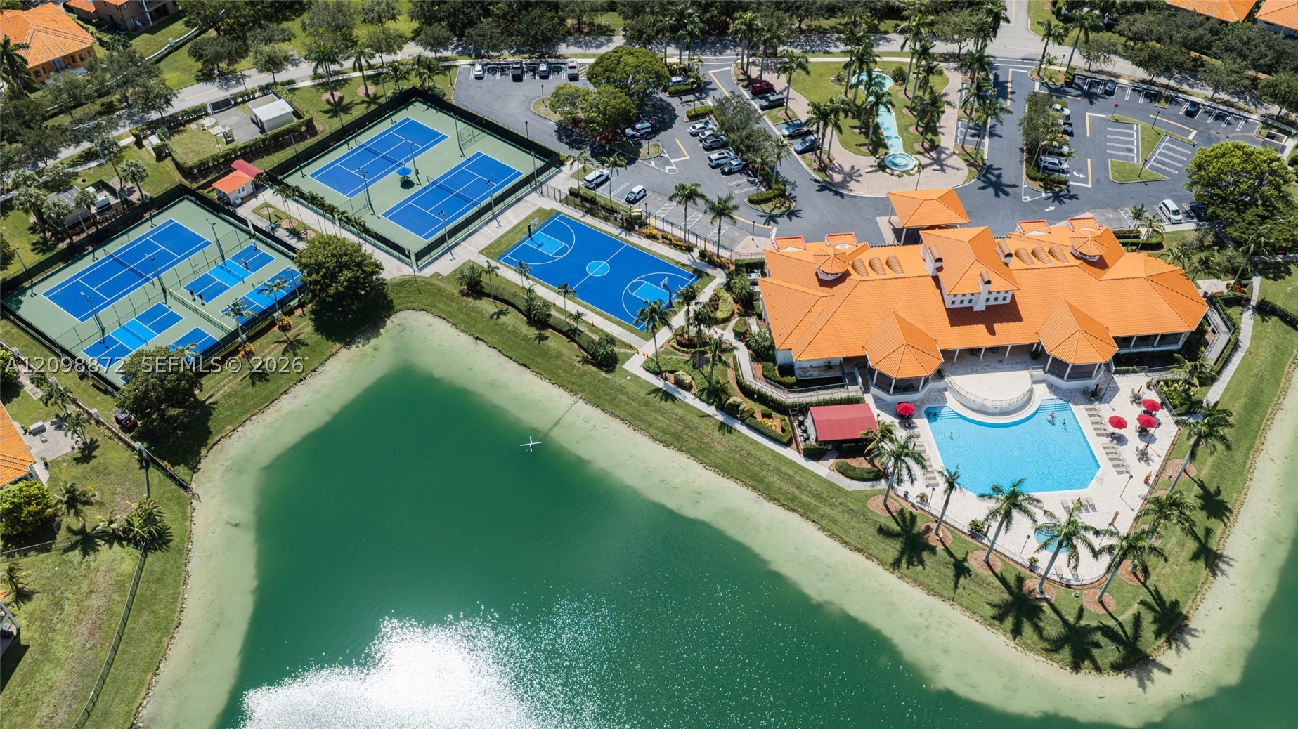 7876 SW 194th St, Cutler Bay FL 33157