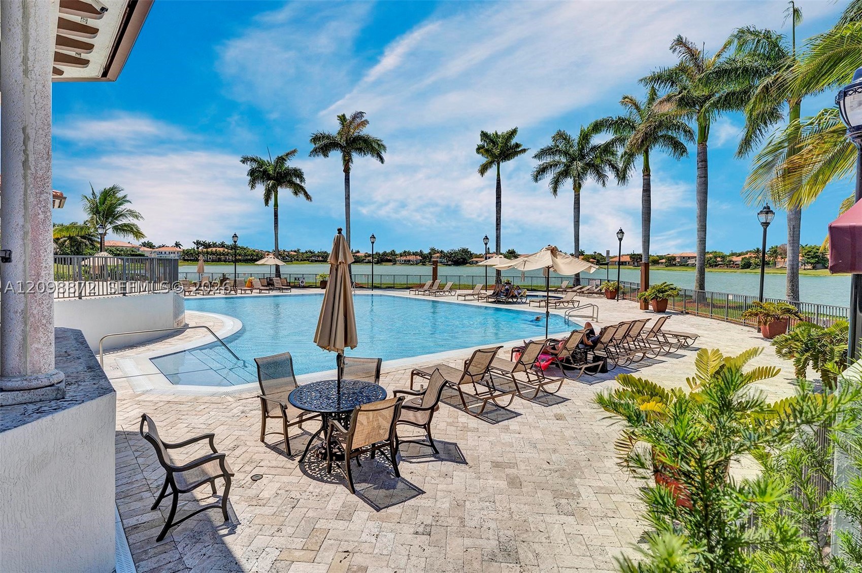 7876 SW 194th St, Cutler Bay FL 33157
