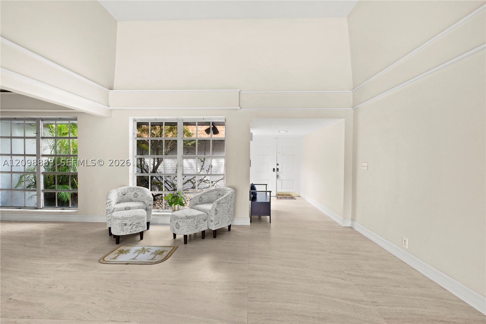 6204 Jacaranda Cir, Tamarac FL 33319
