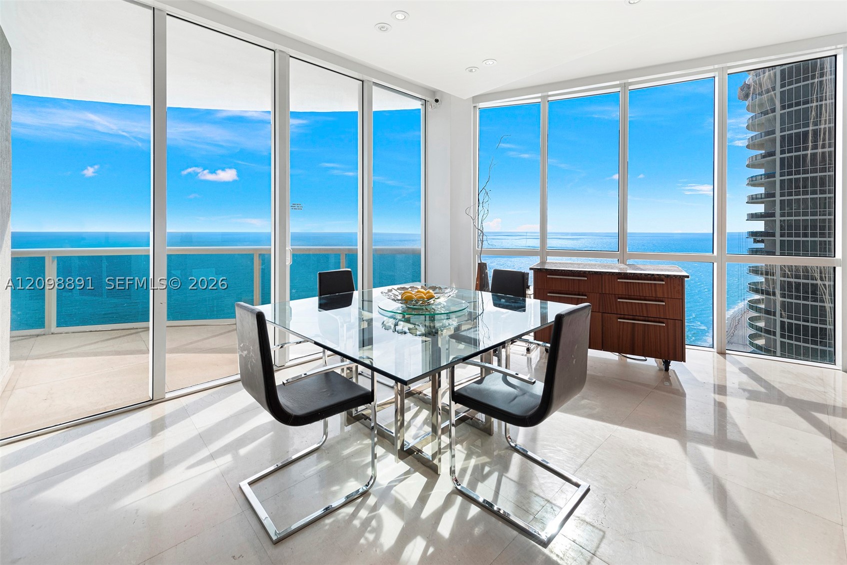 15901 Collins Ave #2801, Sunny Isles Beach FL 33160