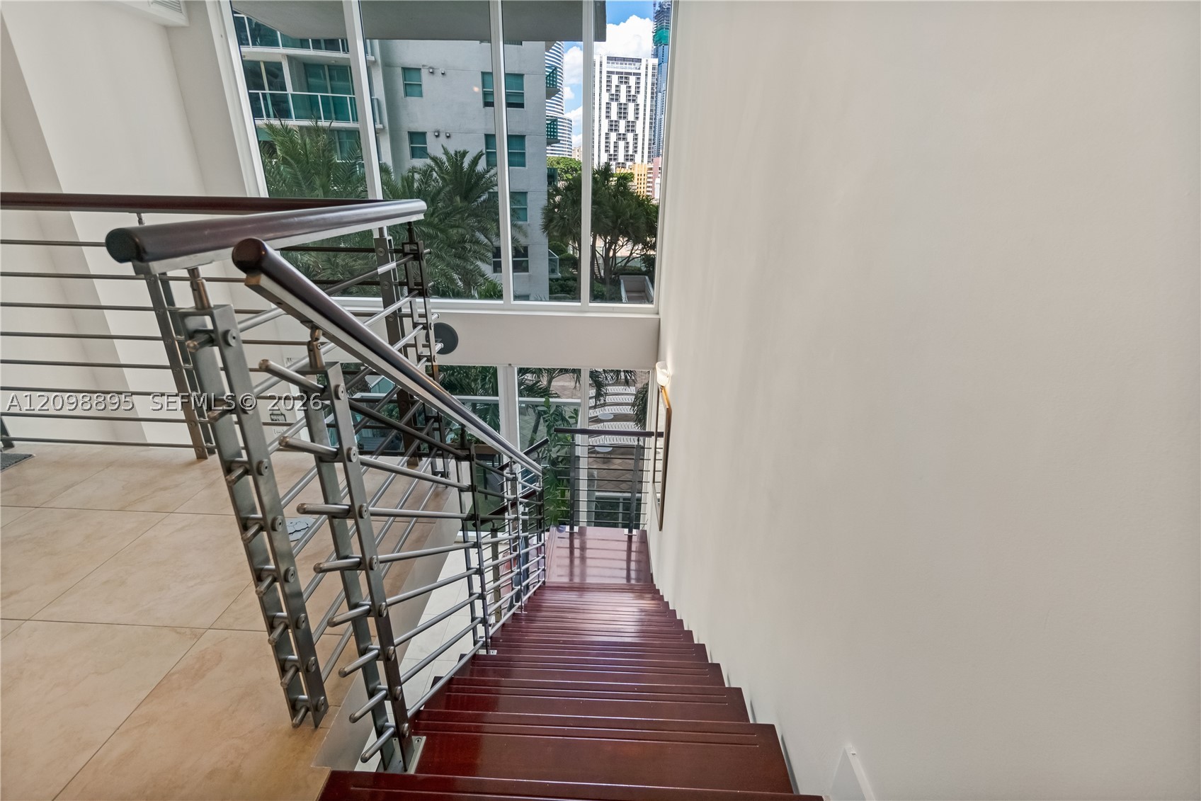 41 SE 5th St #811, Miami FL 33131