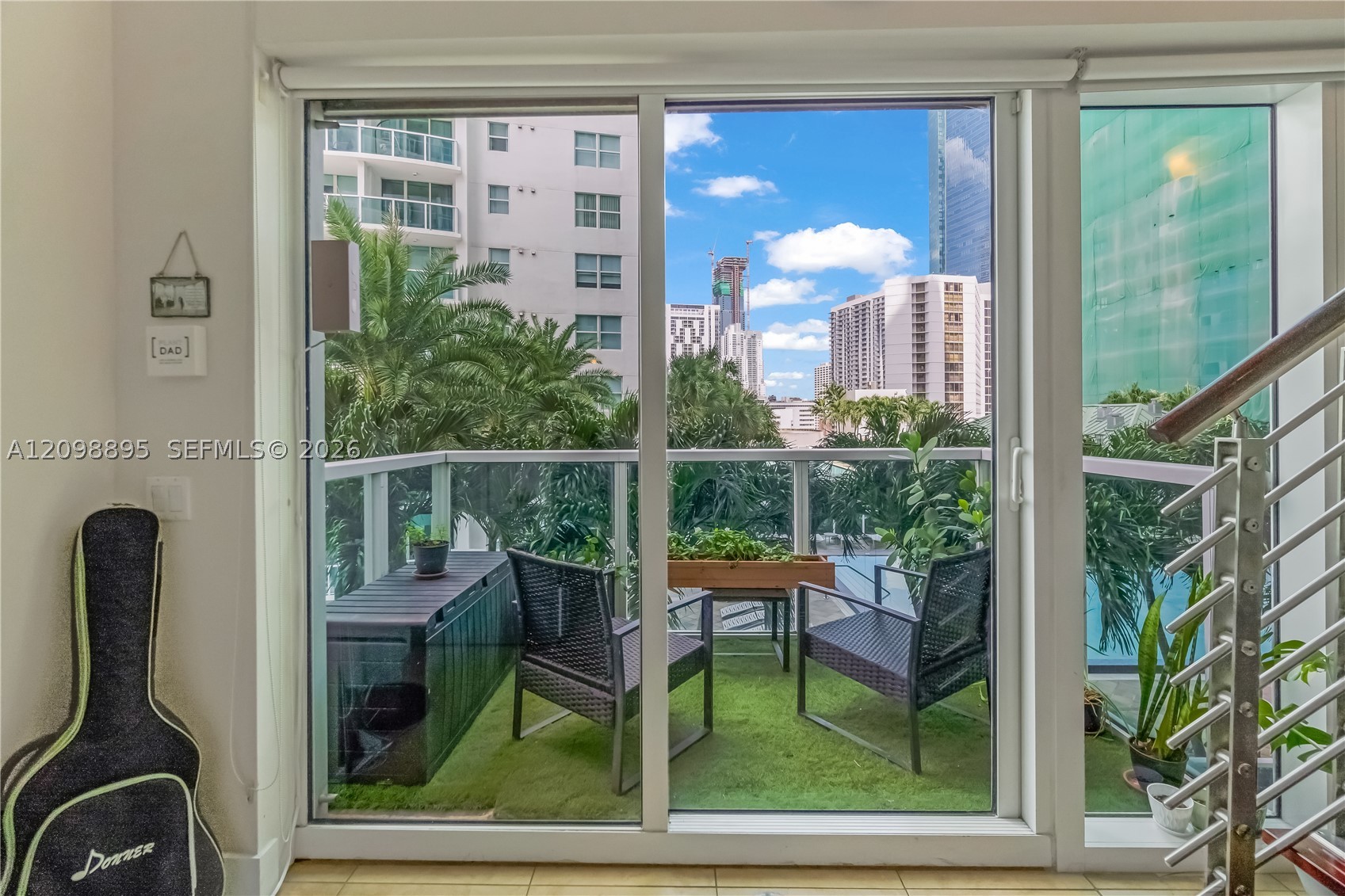 41 SE 5th St #811, Miami FL 33131