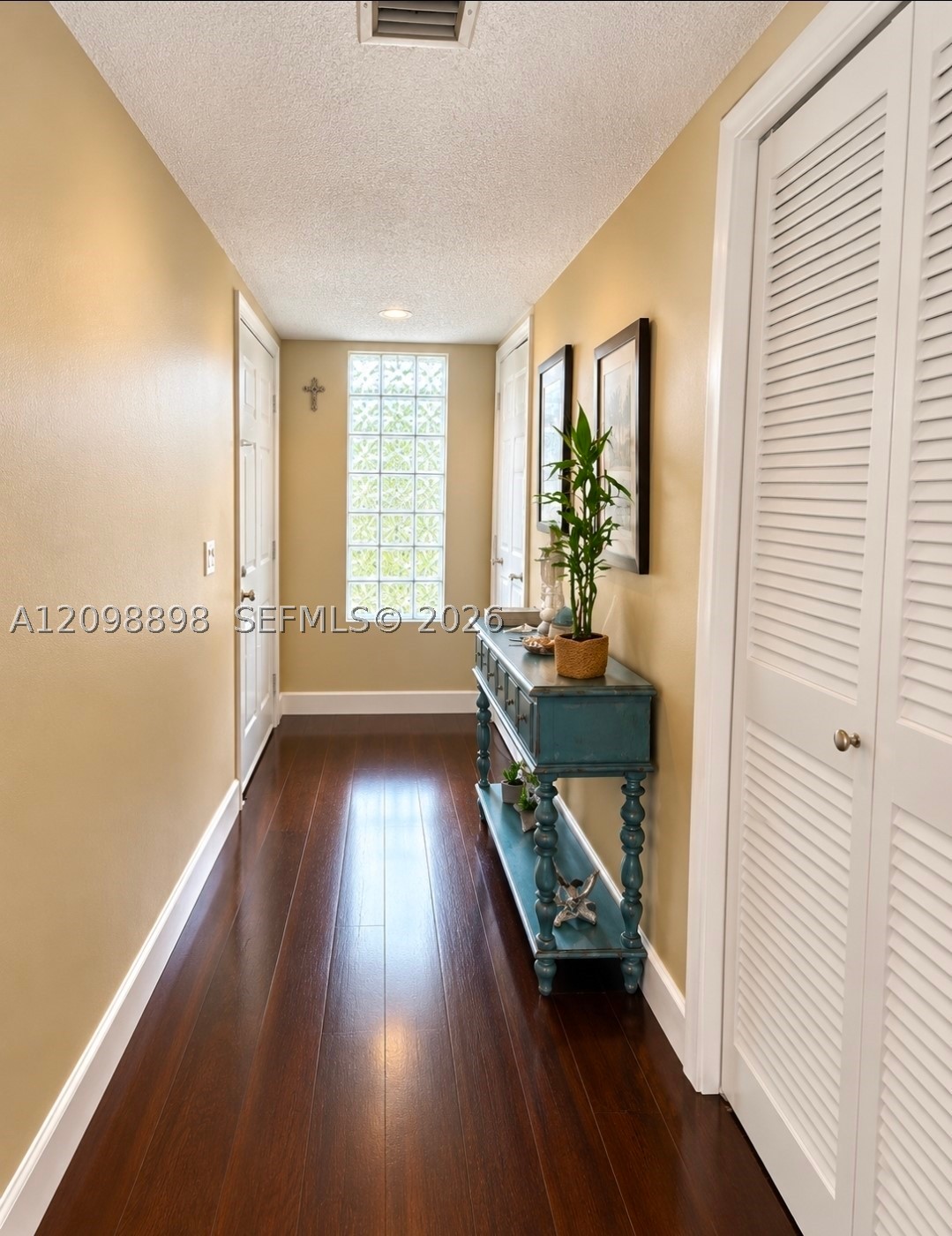 16581 Blatt Blvd #204, Weston FL 33326