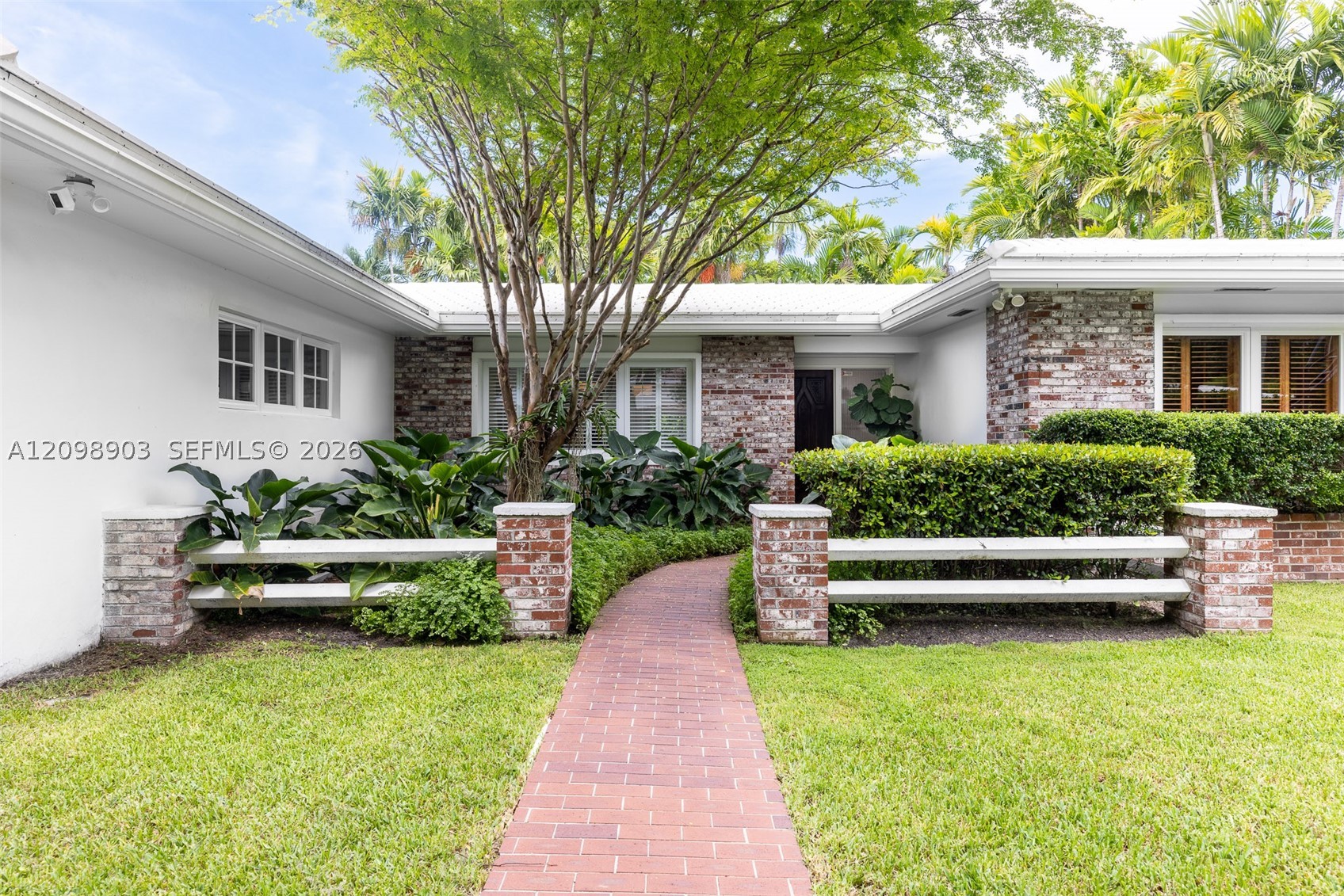 6915 Barquera St #0, Coral Gables FL 33146