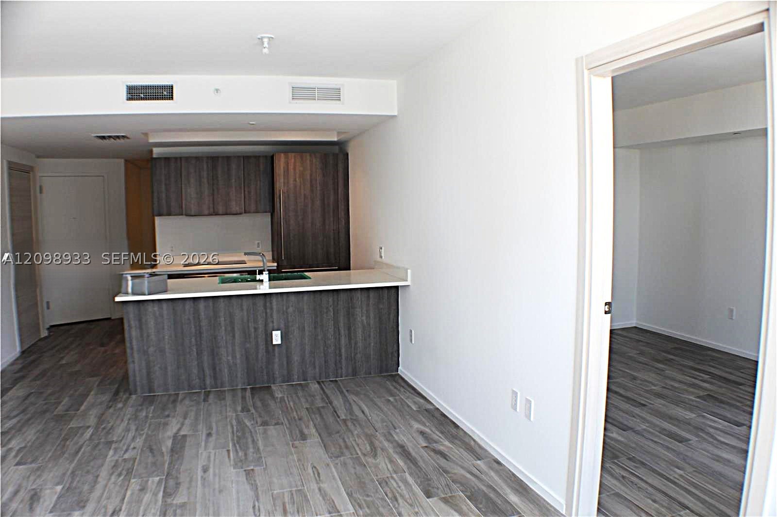 801 S Miami Ave #1203, Miami FL 33130