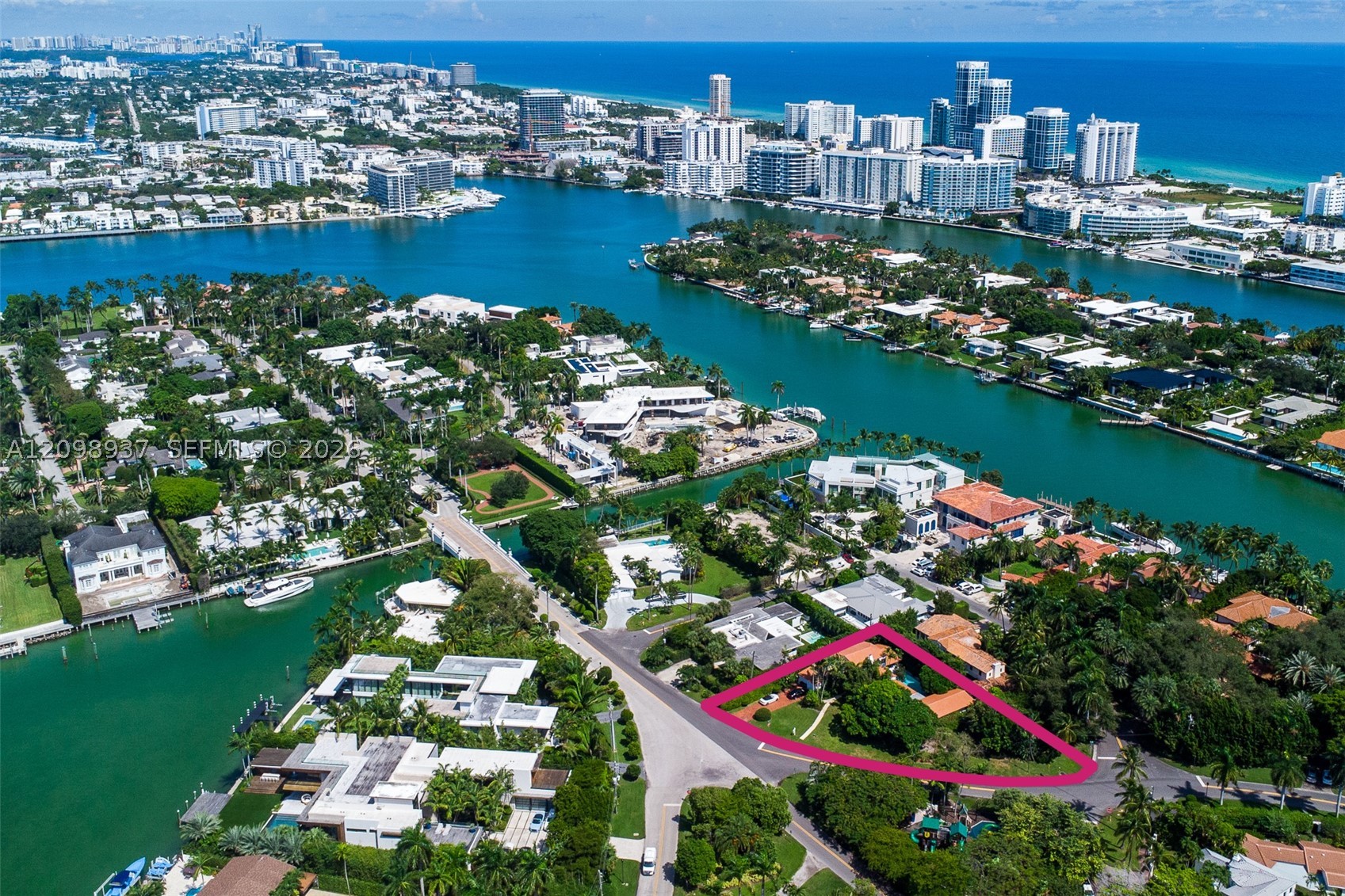 6415 Pine Tree Drive Cir, Miami Beach FL 33141