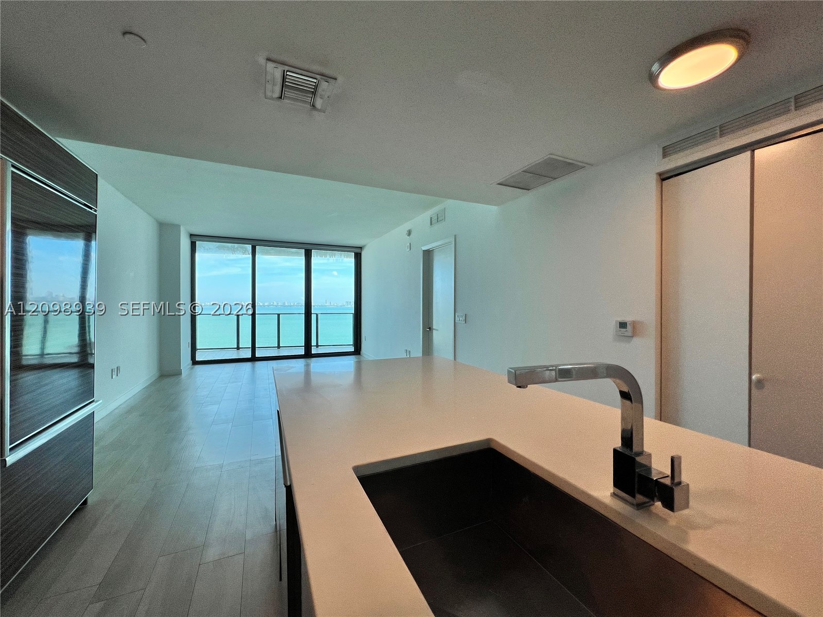 460 NE 28th St #1206, Miami FL 33137