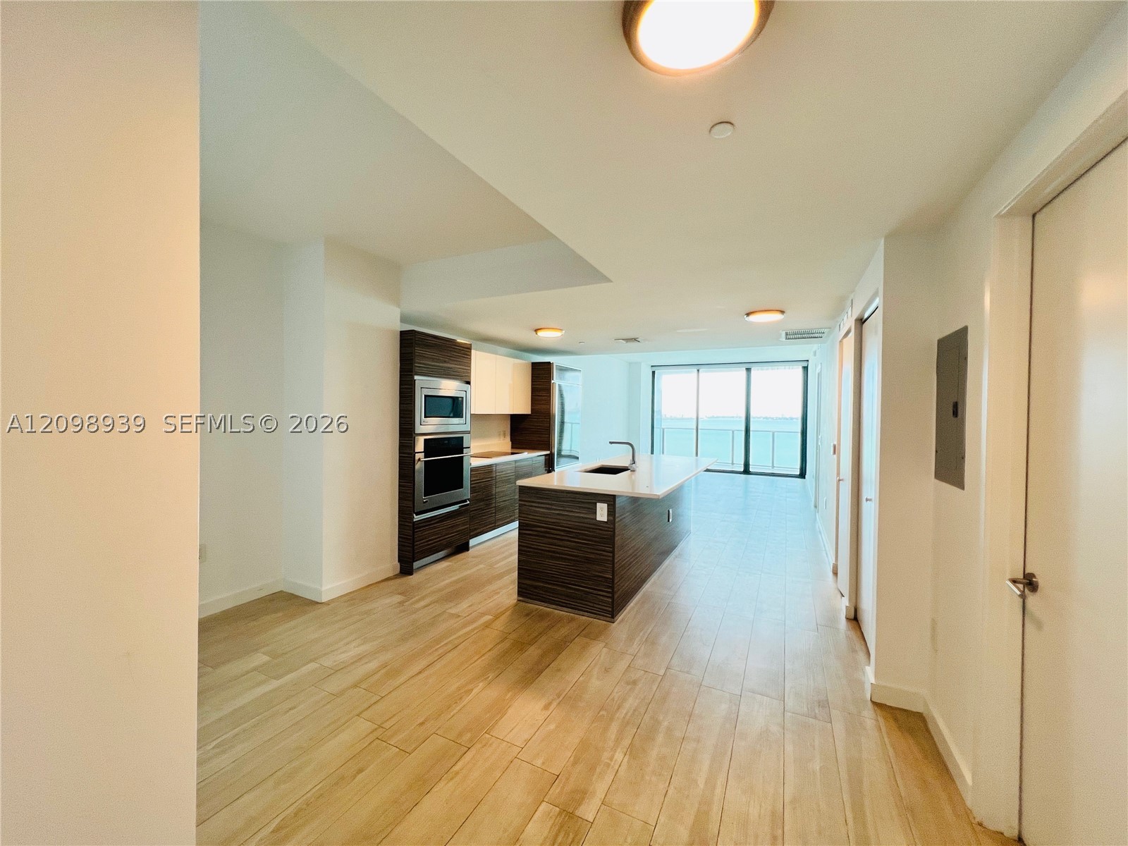 460 NE 28th St #1206, Miami FL 33137