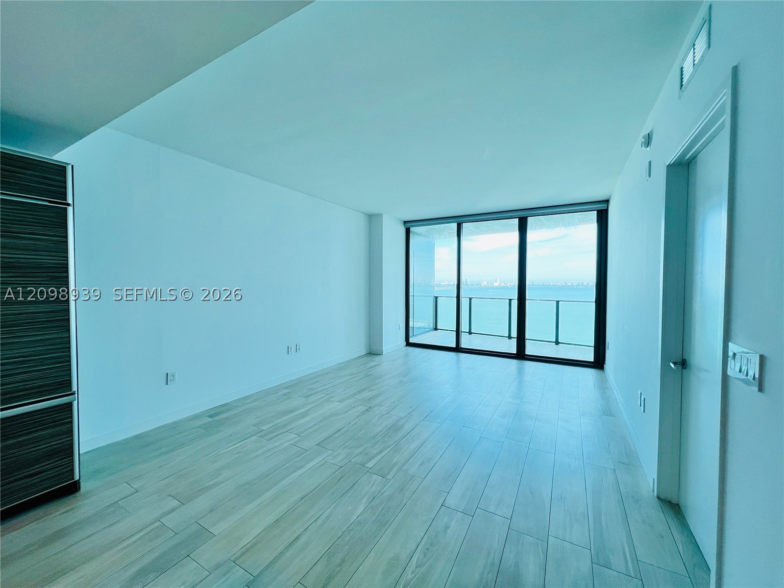 460 NE 28th St #1206, Miami FL 33137