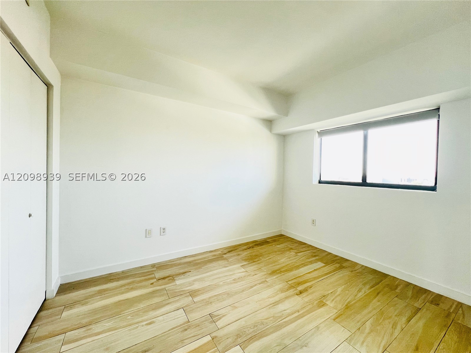 460 NE 28th St #1206, Miami FL 33137