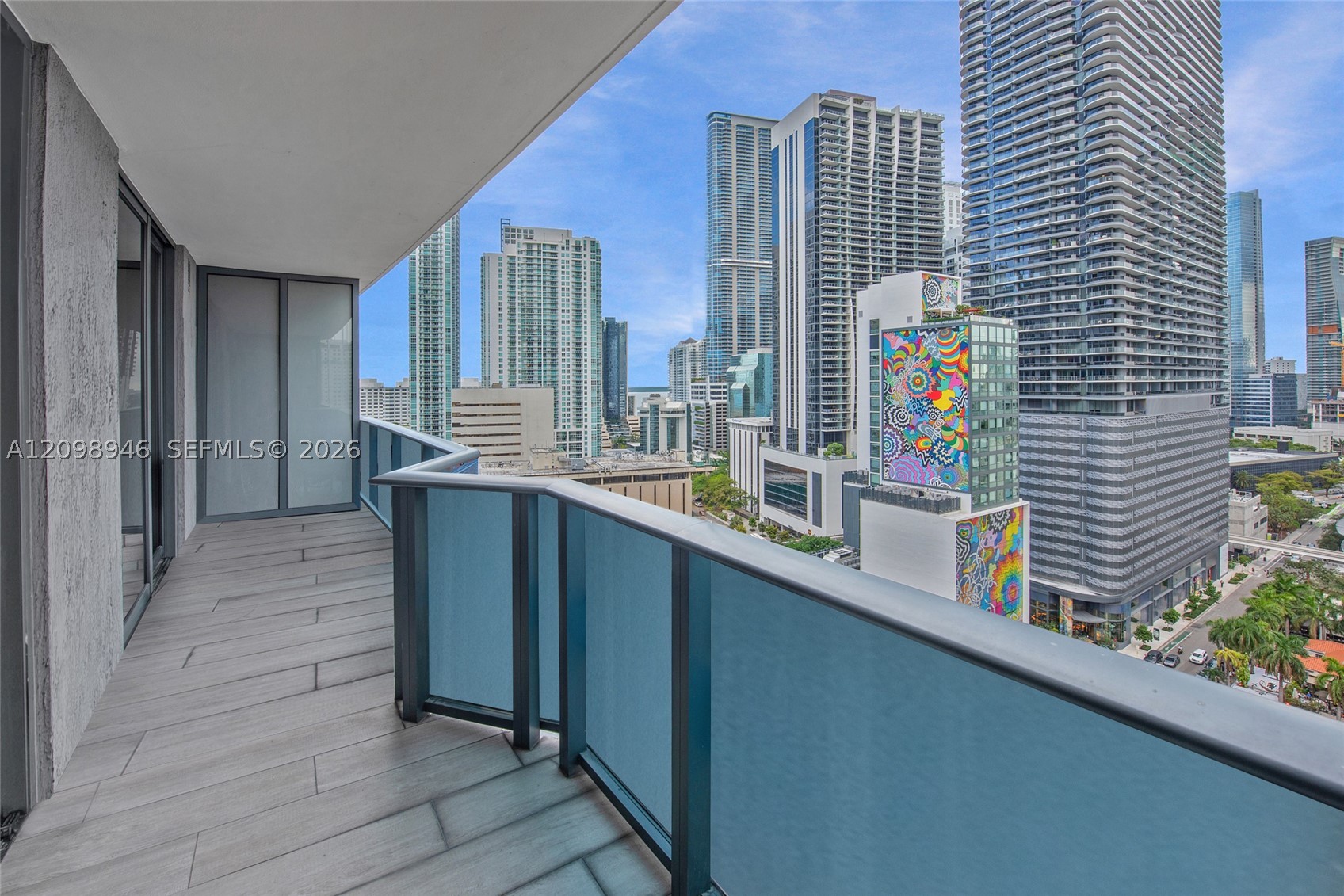 45 SW 9th St #1604, Miami FL 33130